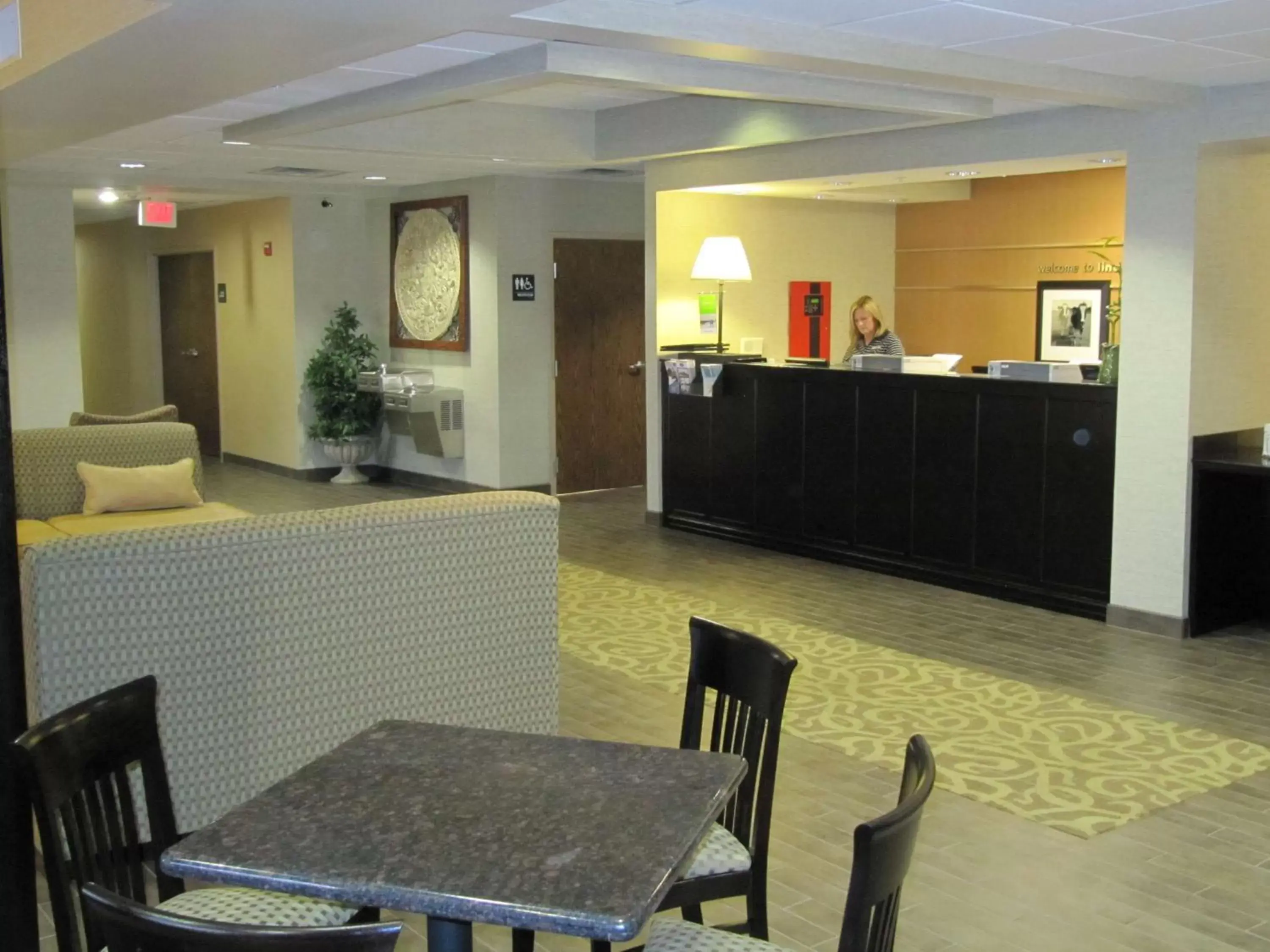 Lobby or reception in Hampton Inn Lindale/Tyler Lobby or reception in Hampton Inn Lindale/Tyler