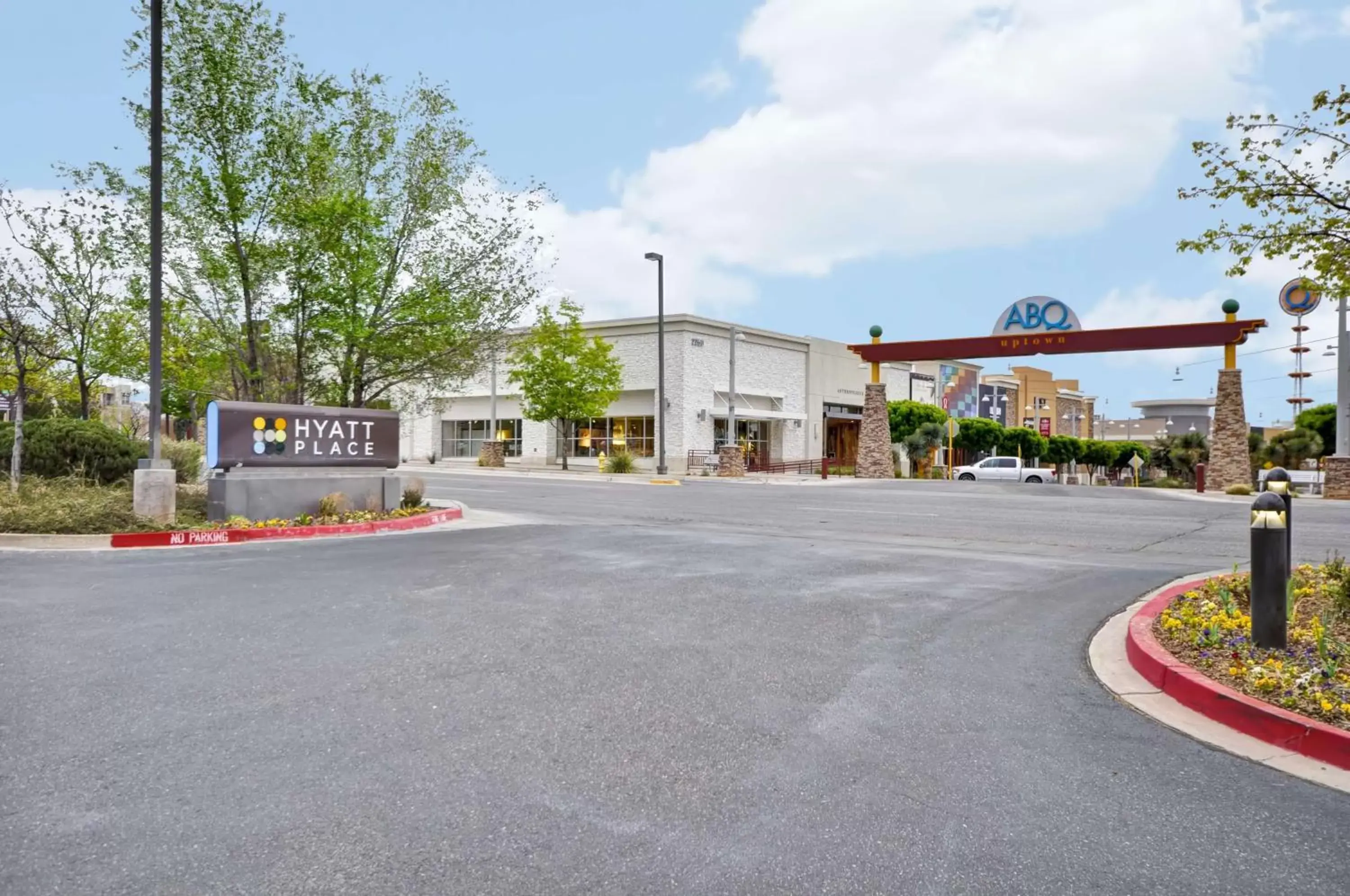 Off site, Property Building in Hyatt Place Albuquerque Uptown