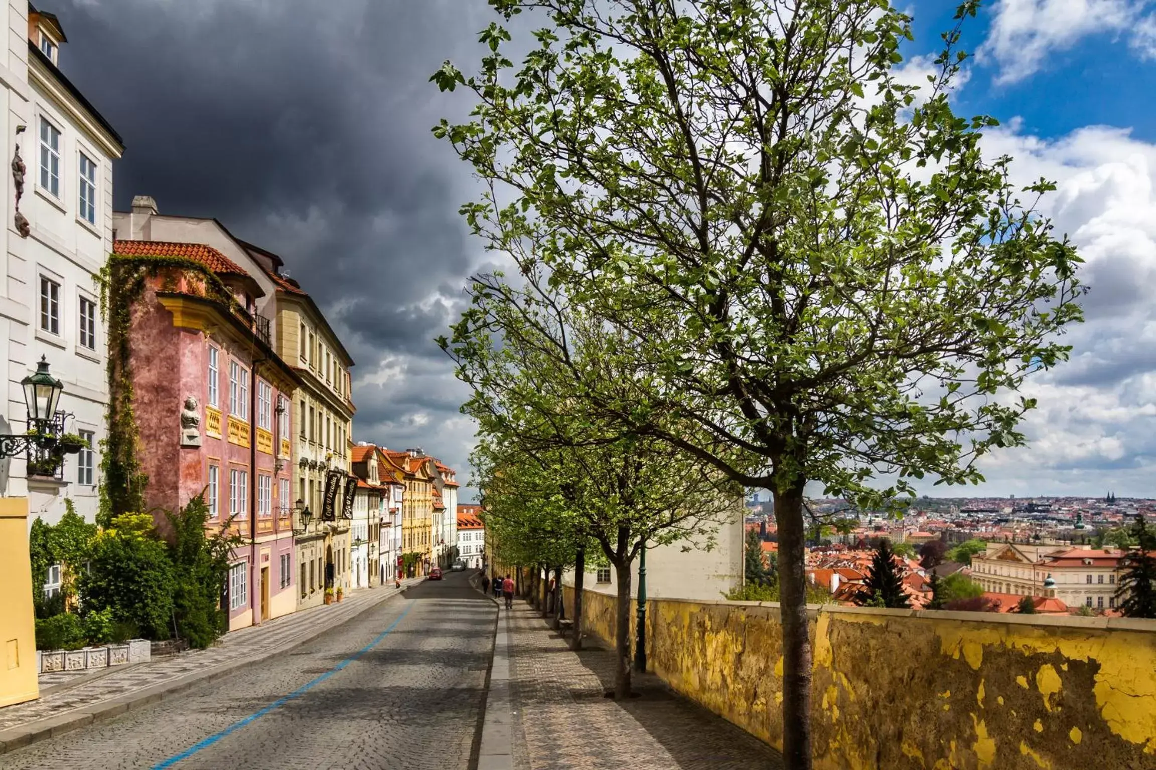 Neighbourhood in The King Charles