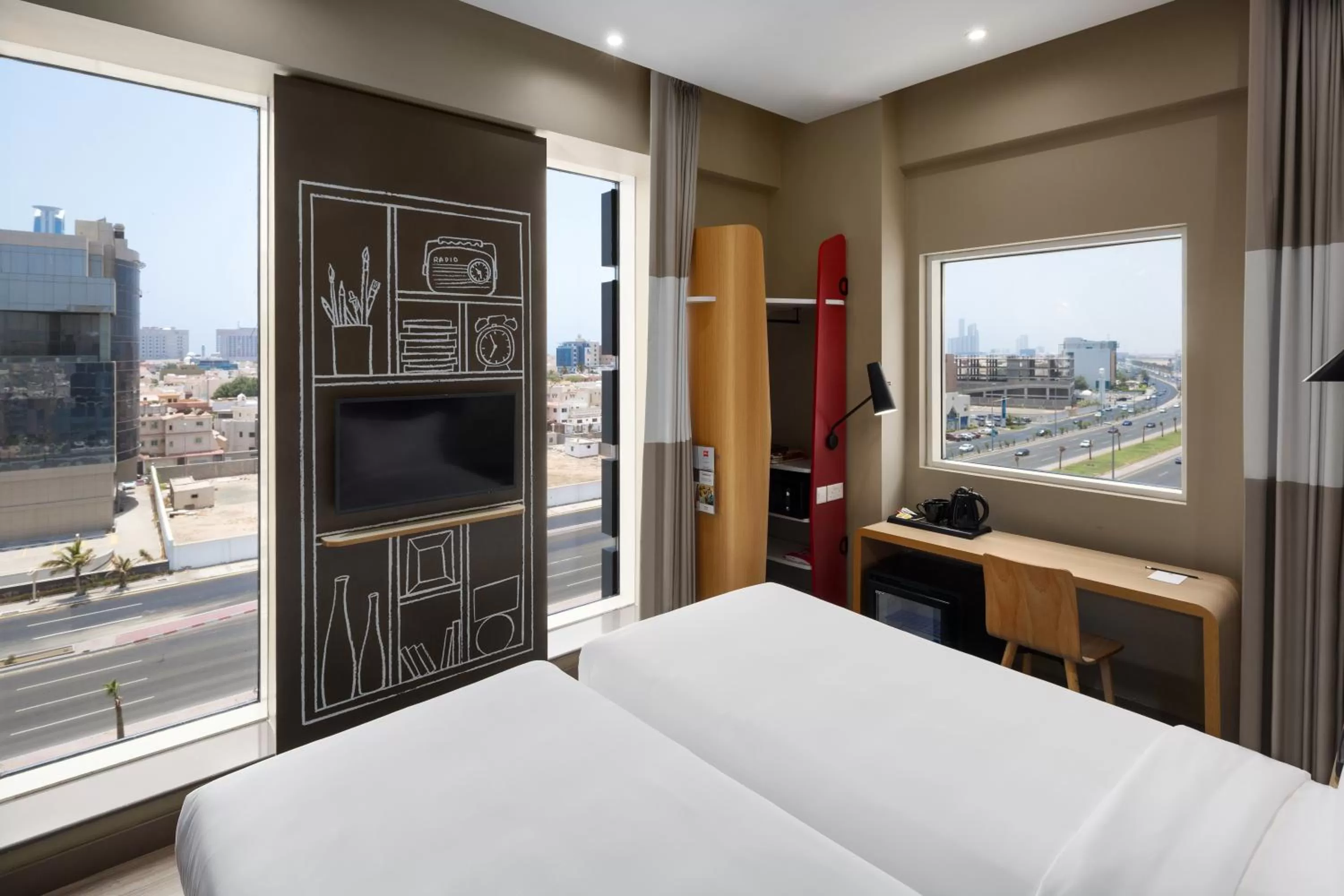 TV and multimedia, Bed in Ibis Jeddah Malik Road