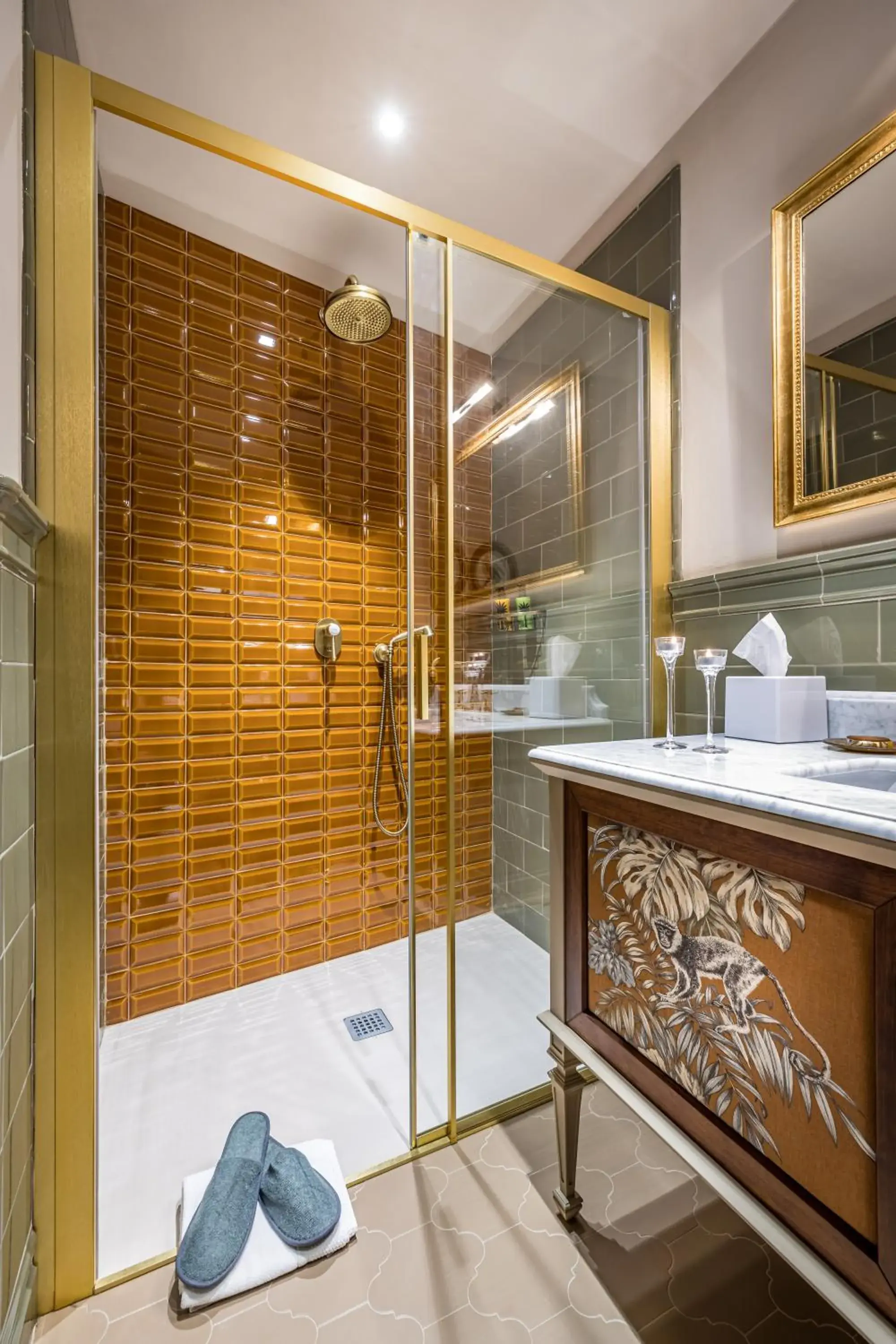Shower, Bathroom in Palazzo Bianca Cappello Residenza d'Epoca
