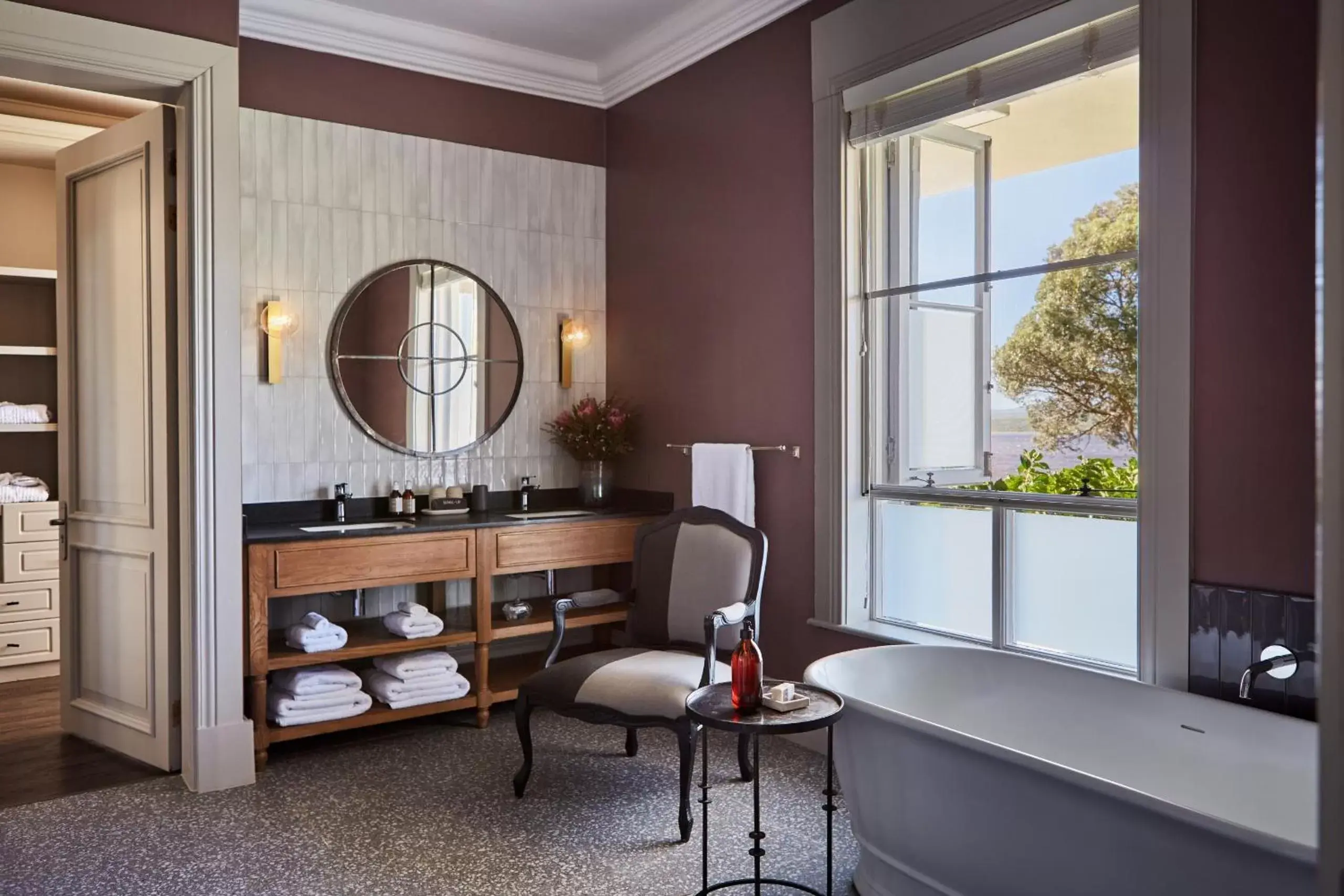 Bathroom in The Thatch House Hermanus