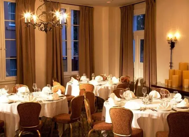 Banquet/Function facilities, Restaurant/Places to Eat in Hotel St Francis