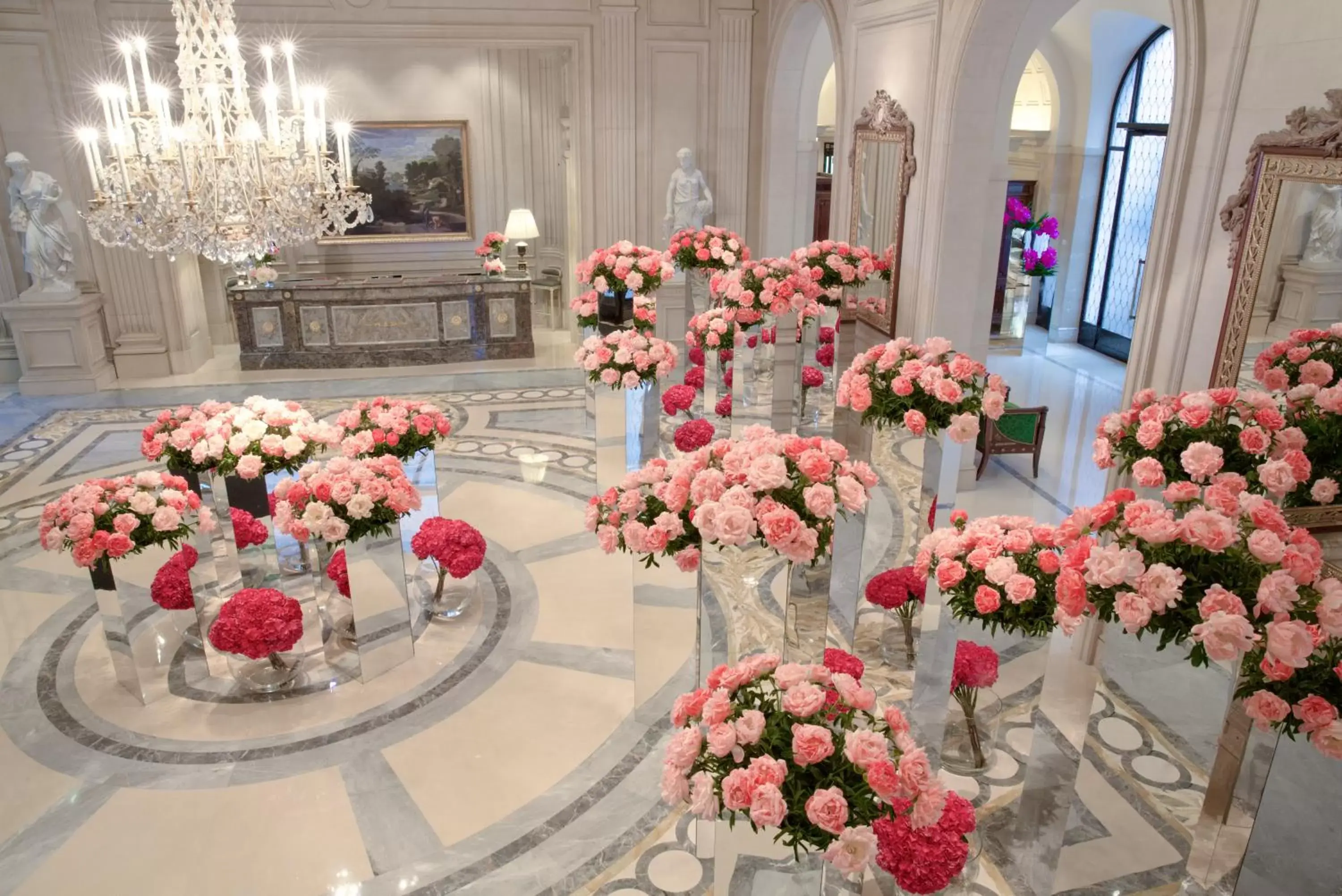 Lobby or reception, Banquet Facilities in Four Seasons Hotel George V Paris