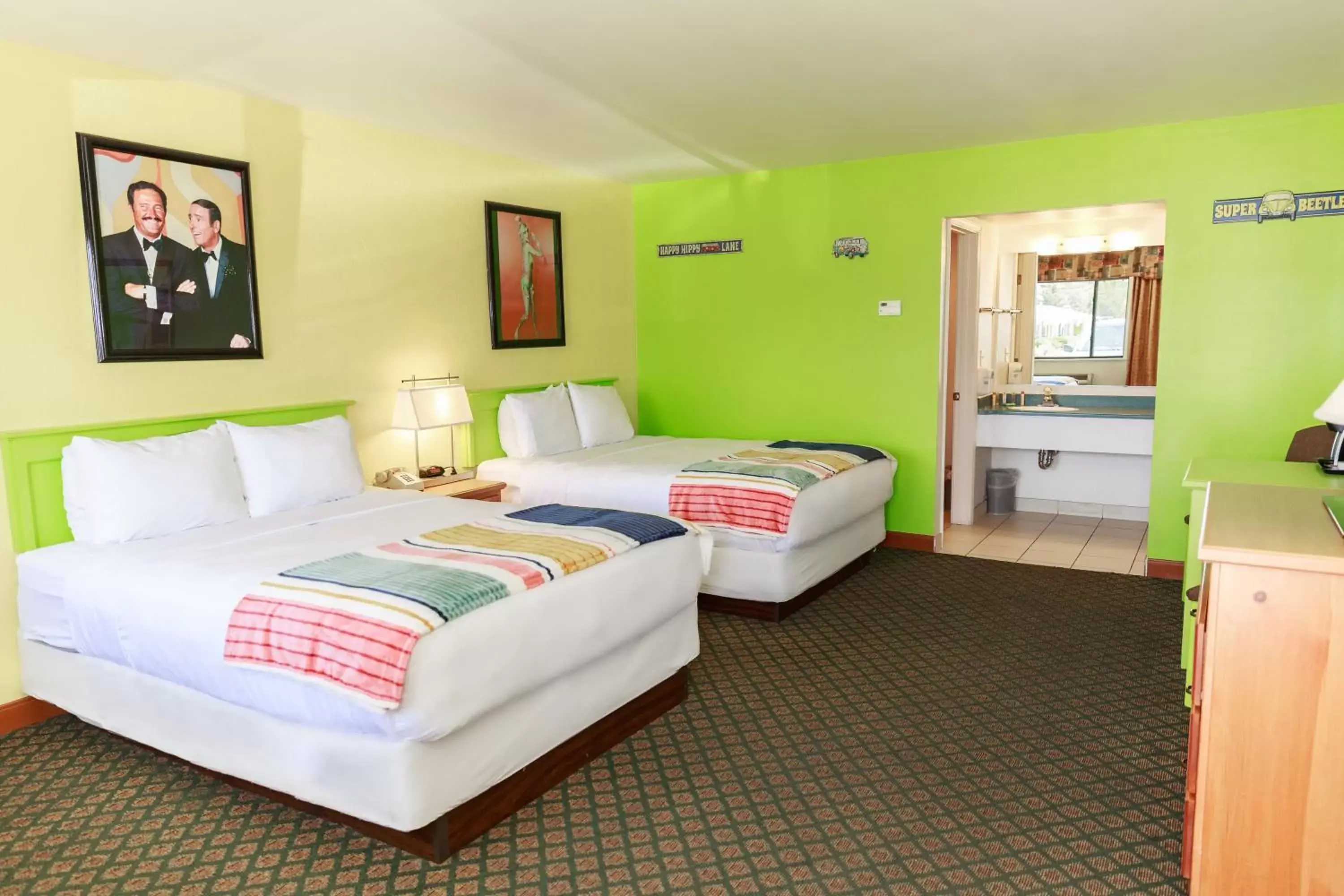 Bedroom, Bed in Retro Inn at Mesa Verde