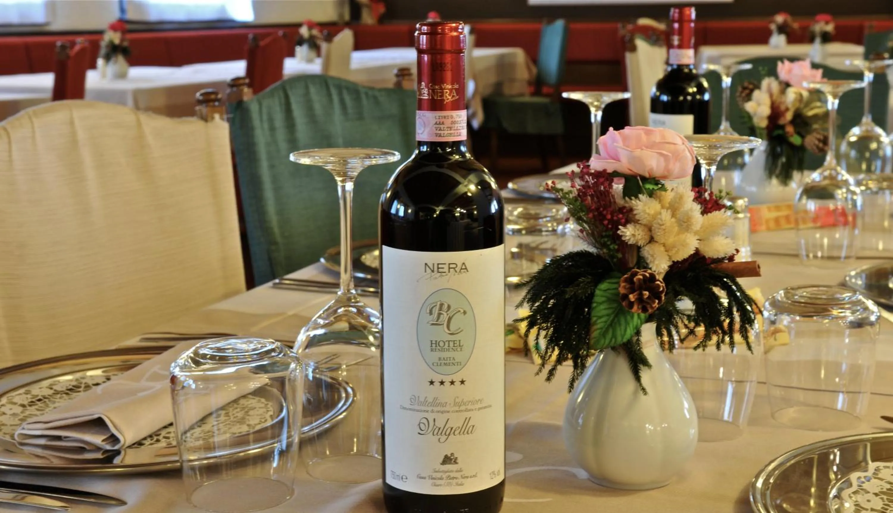 Food and drinks in Hotel Baita Clementi