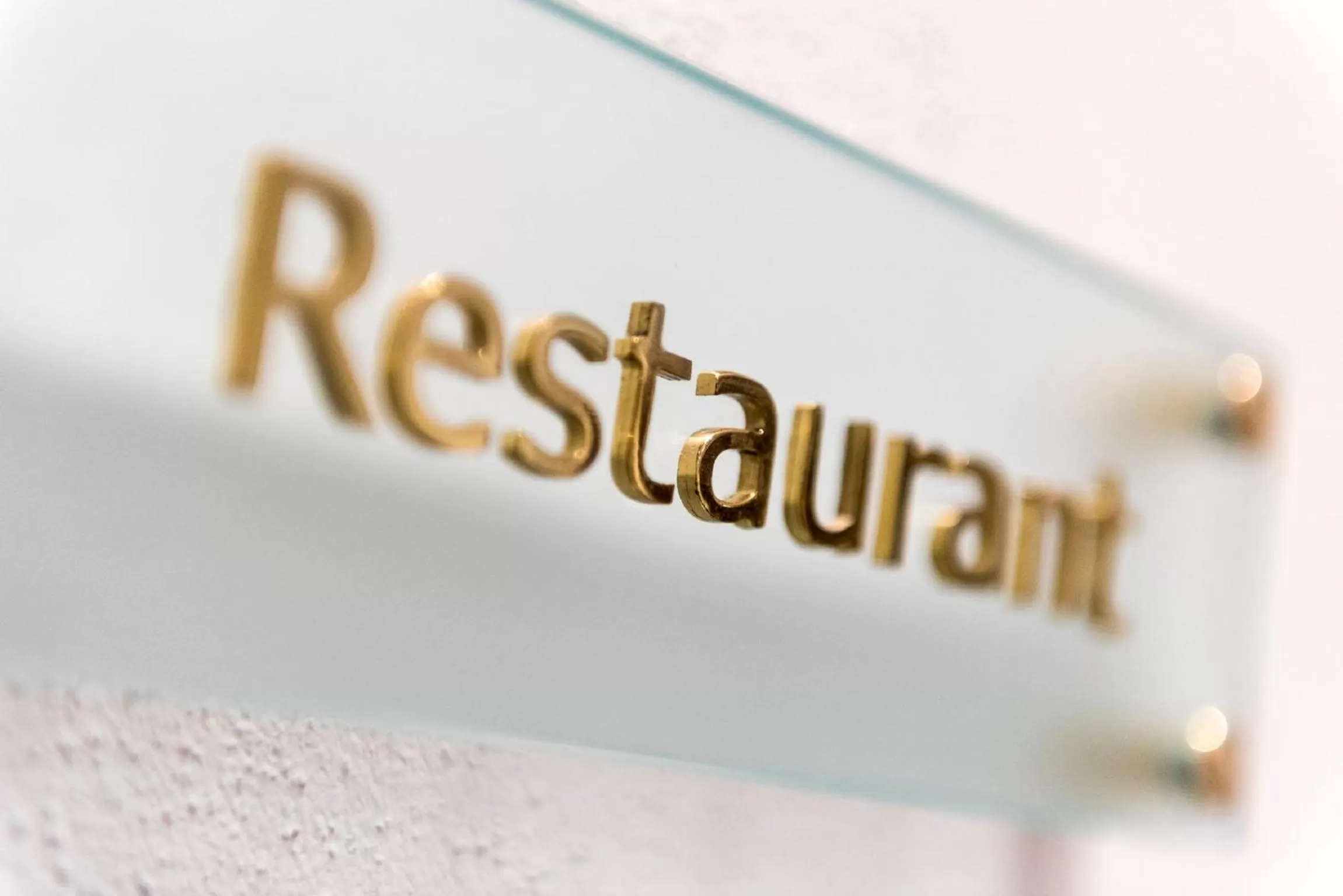 Logo/Certificate/Sign in Hotel Oedhof