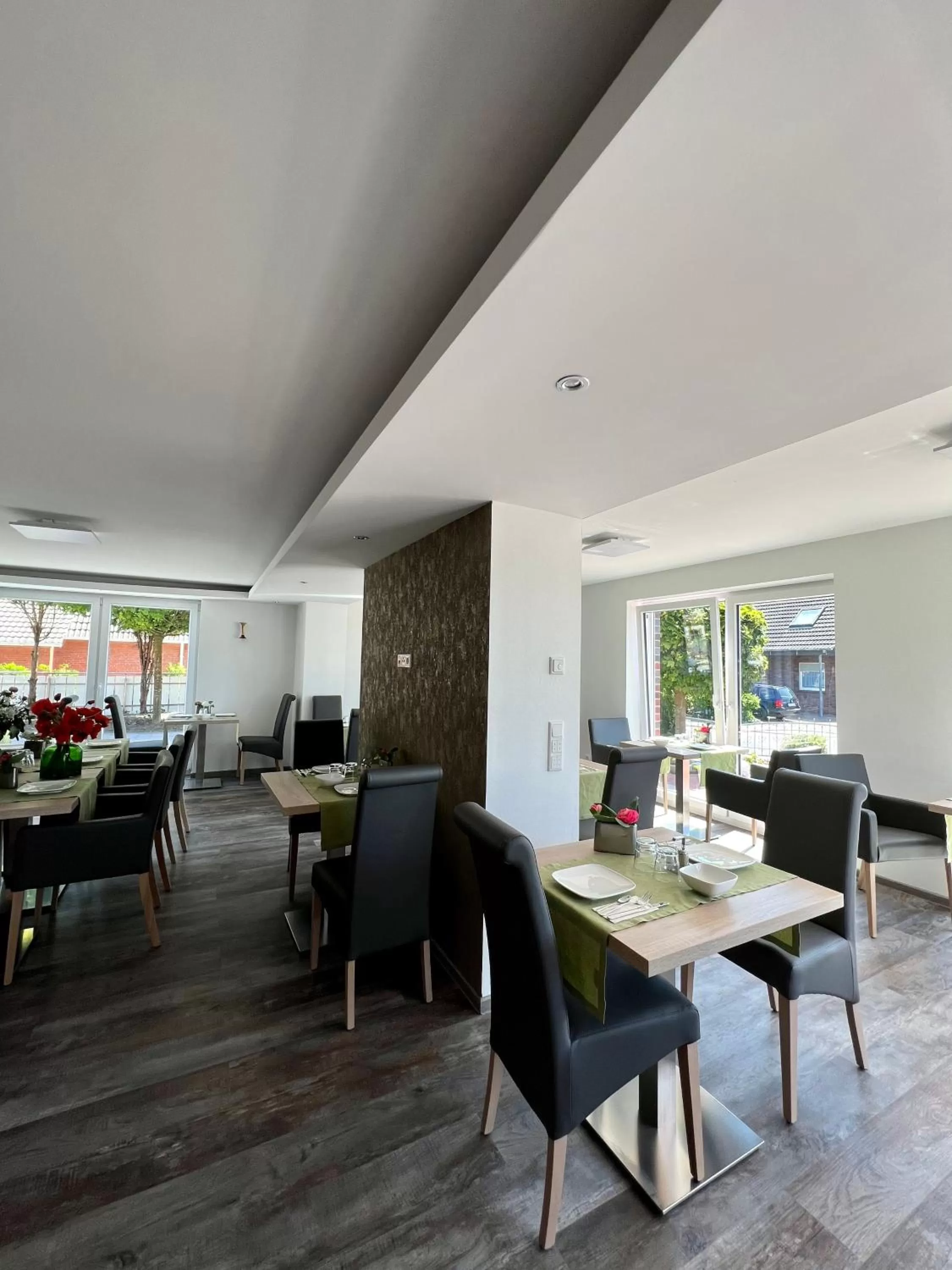 Buffet breakfast in Hotel Ocean