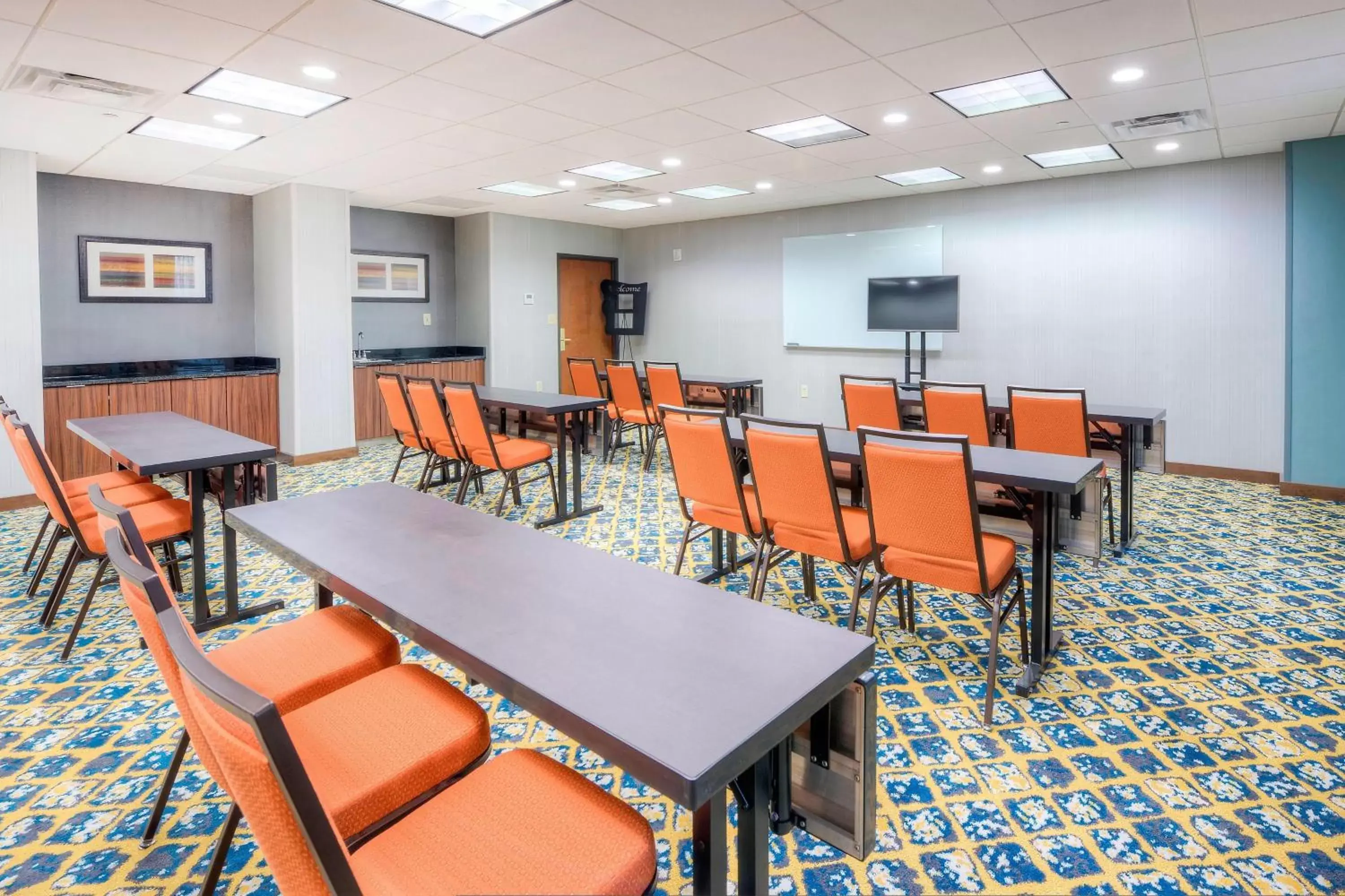Meeting/conference room in Fairfield Inn & Suites by Marriott Winston-Salem Downtown