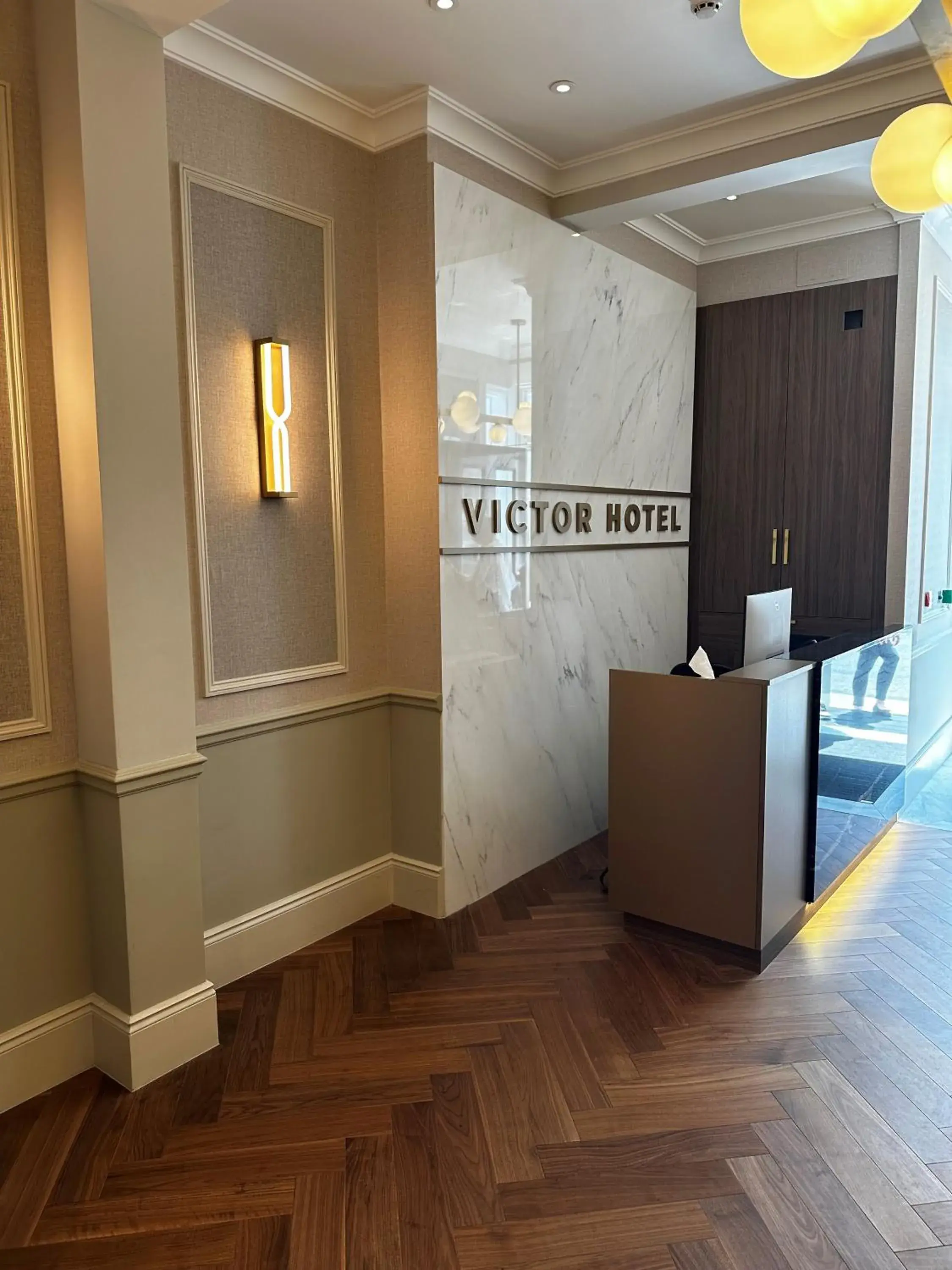 Lobby or reception in Victor Hotel - London Victoria