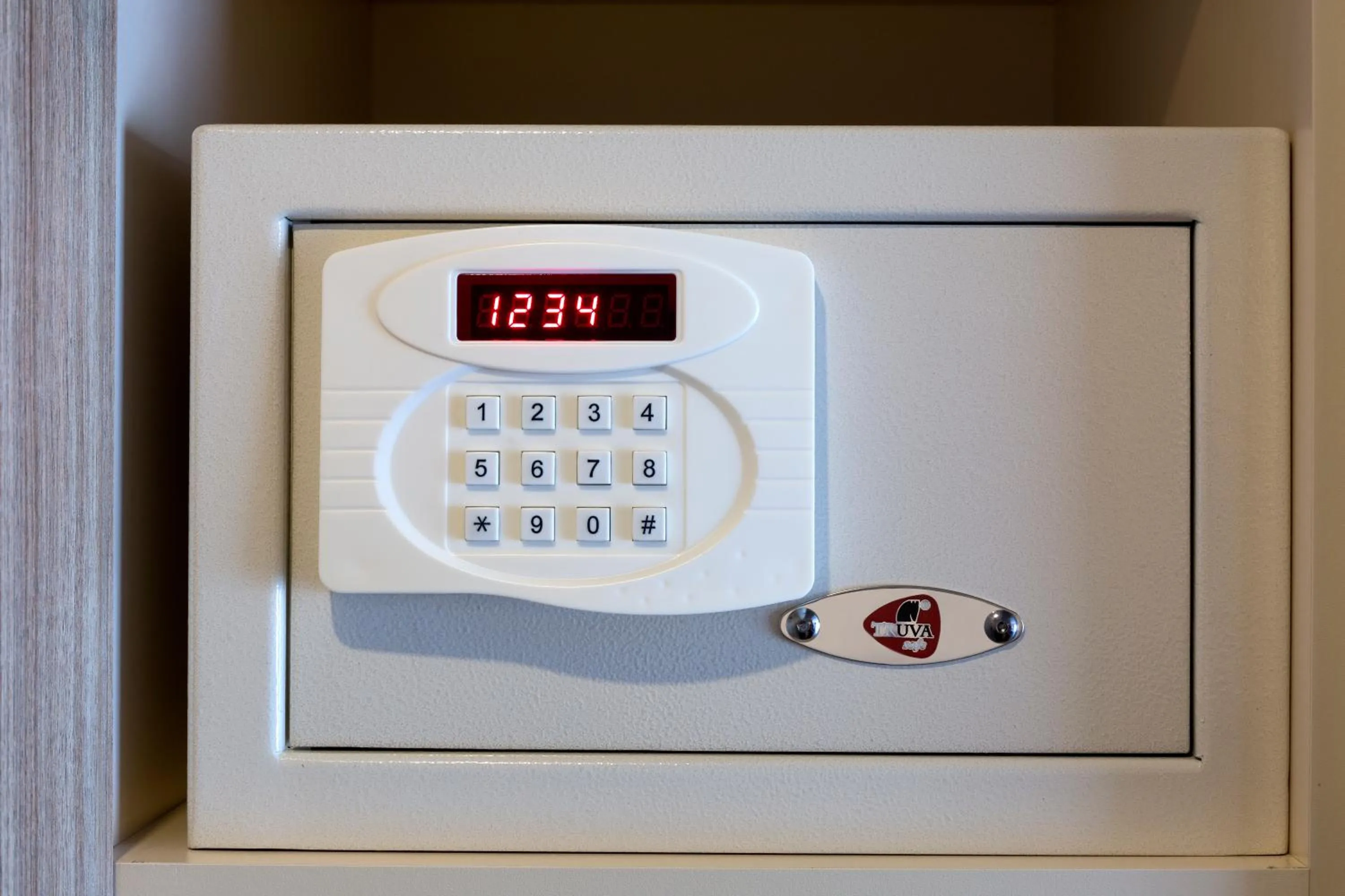 Decorative detail in Regard Hotel