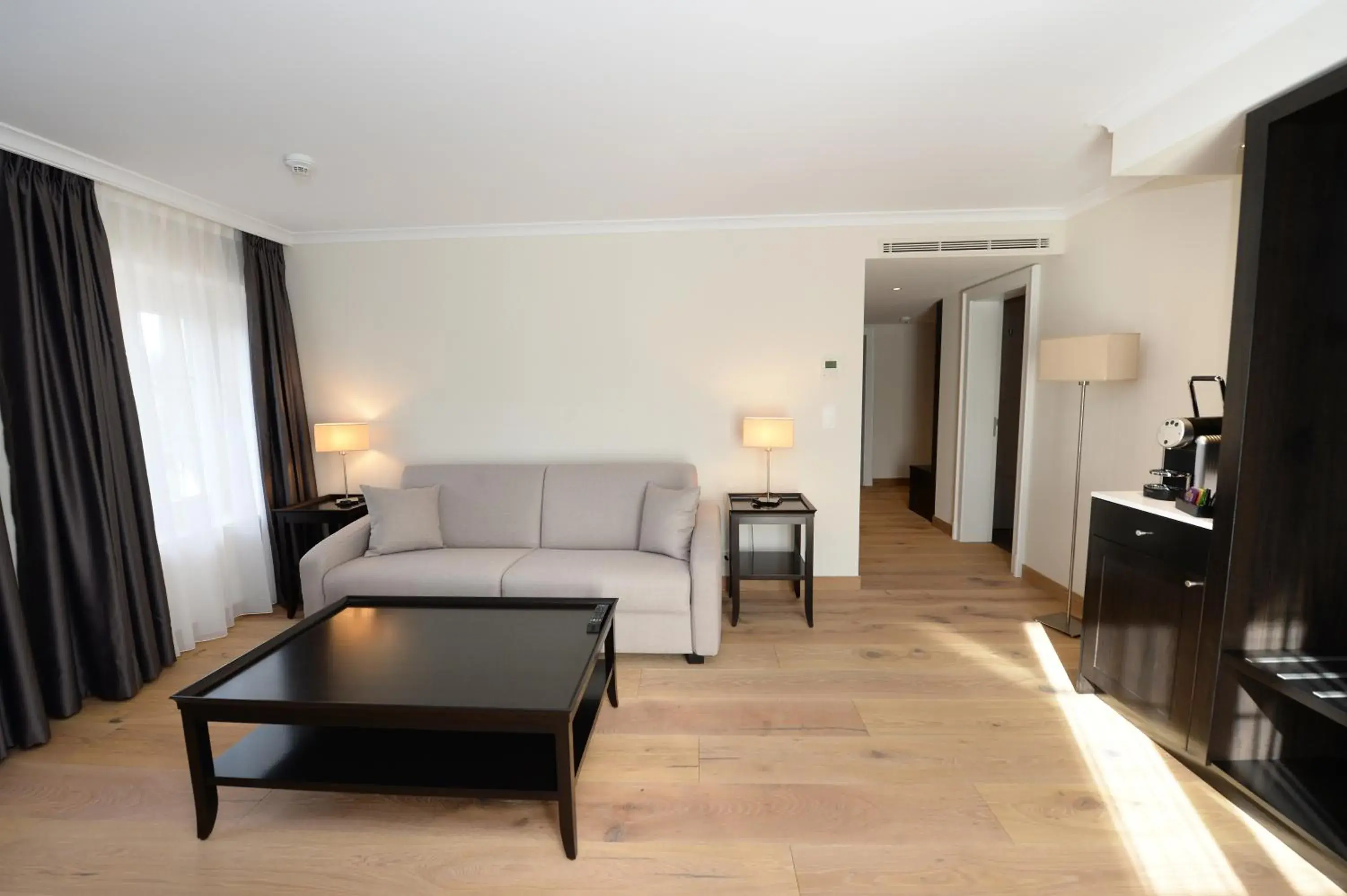 Living room, Seating Area in Hotel La Prairie