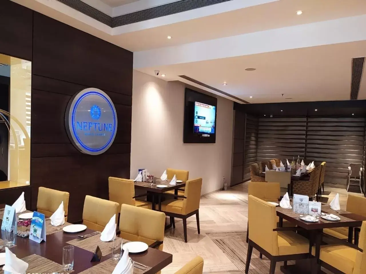 Restaurant/Places to Eat in Fortune District Centre, Ghaziabad - Member ITC's Hotel Group