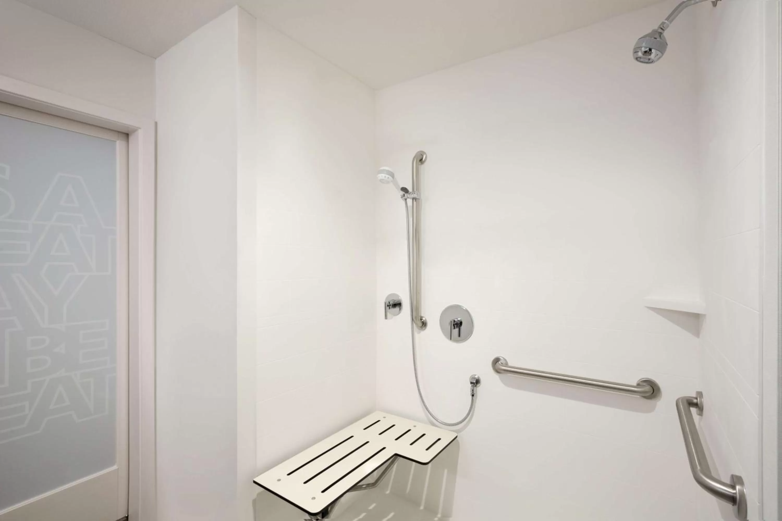 Bathroom in Hampton Inn Salt Lake City Cottonwood