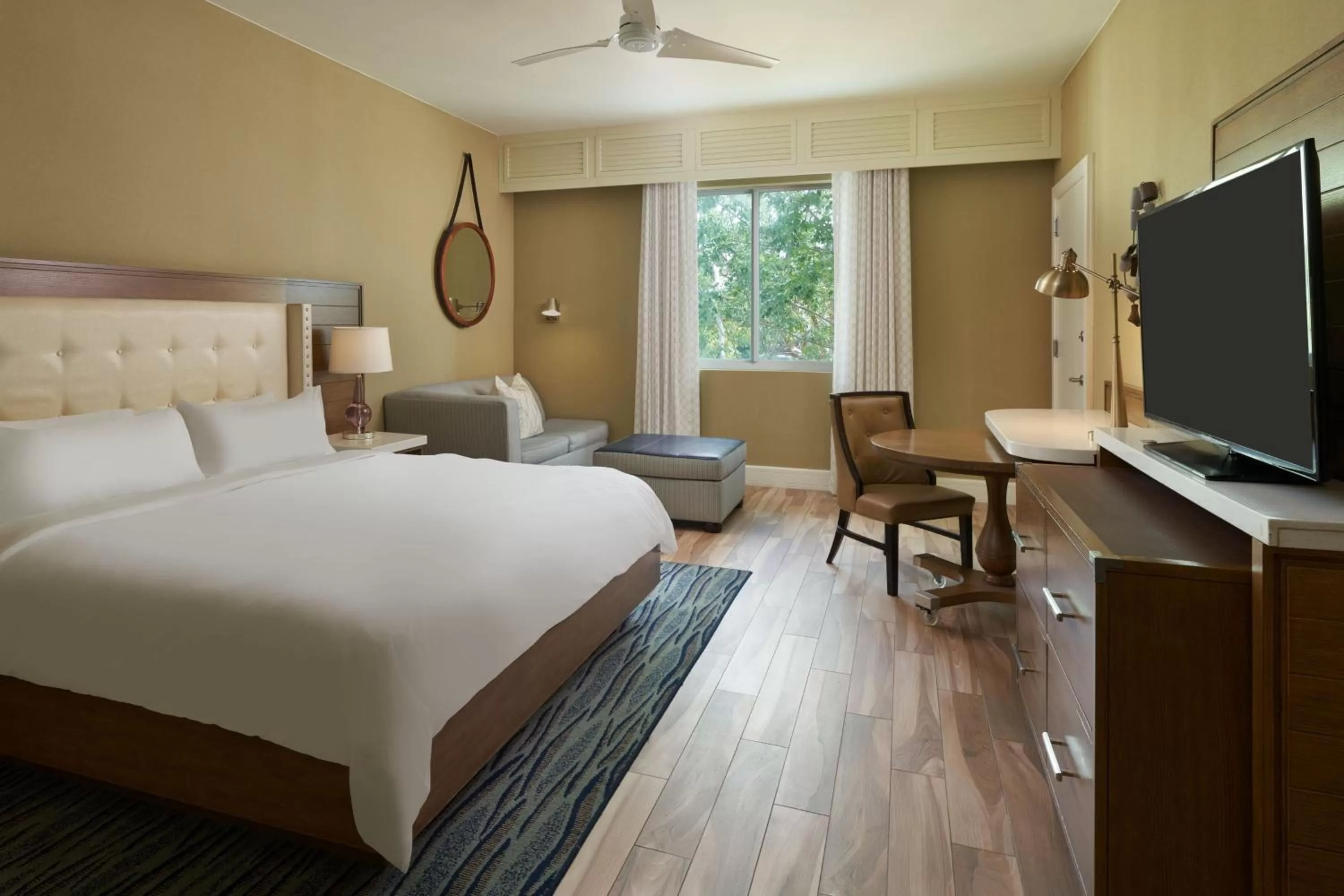 Photo of the whole room, Bed in Playa Largo Resort & Spa, Autograph Collection