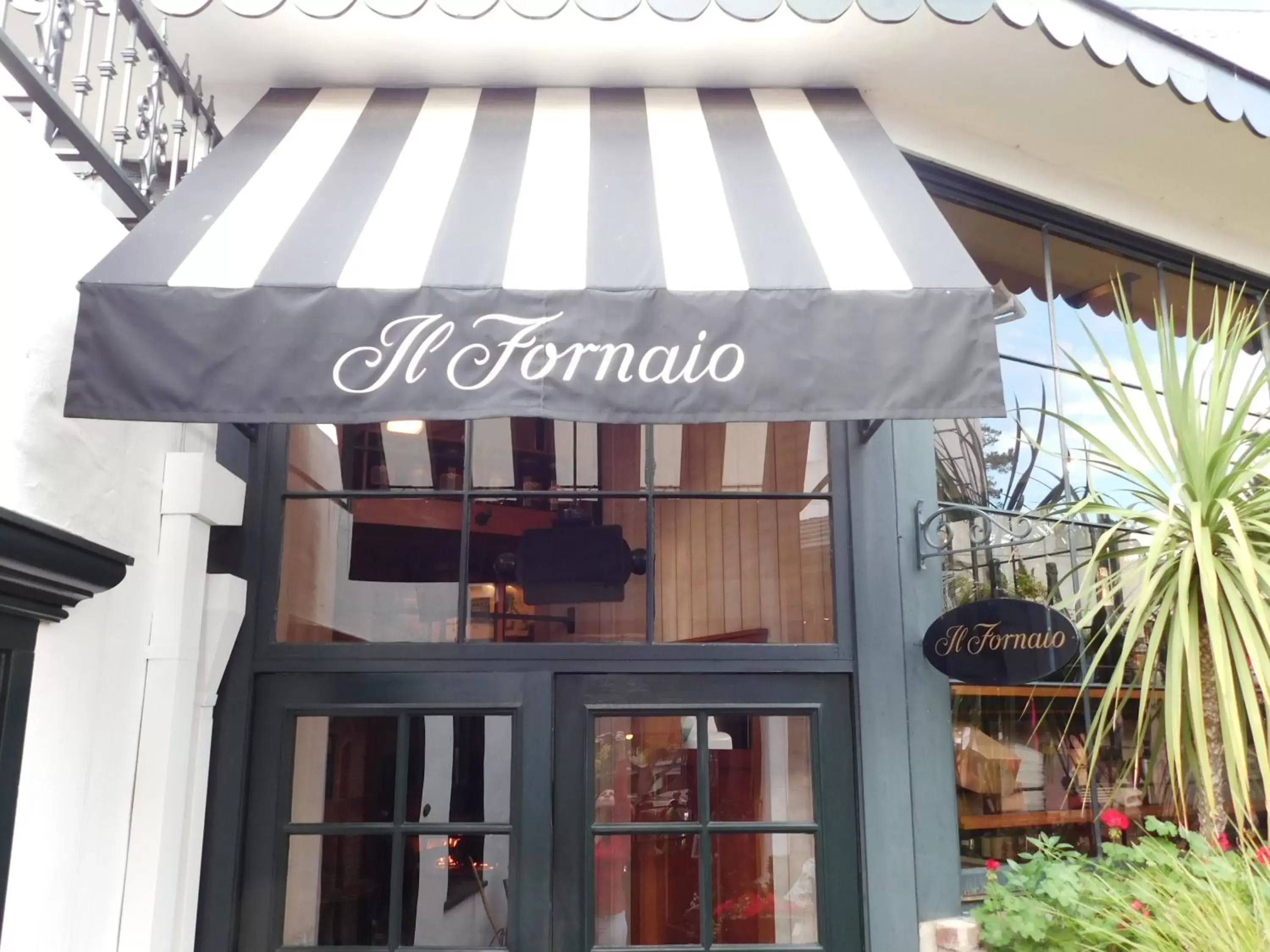 Restaurant/places to eat, Facade/Entrance in Pine Inn - Carmel