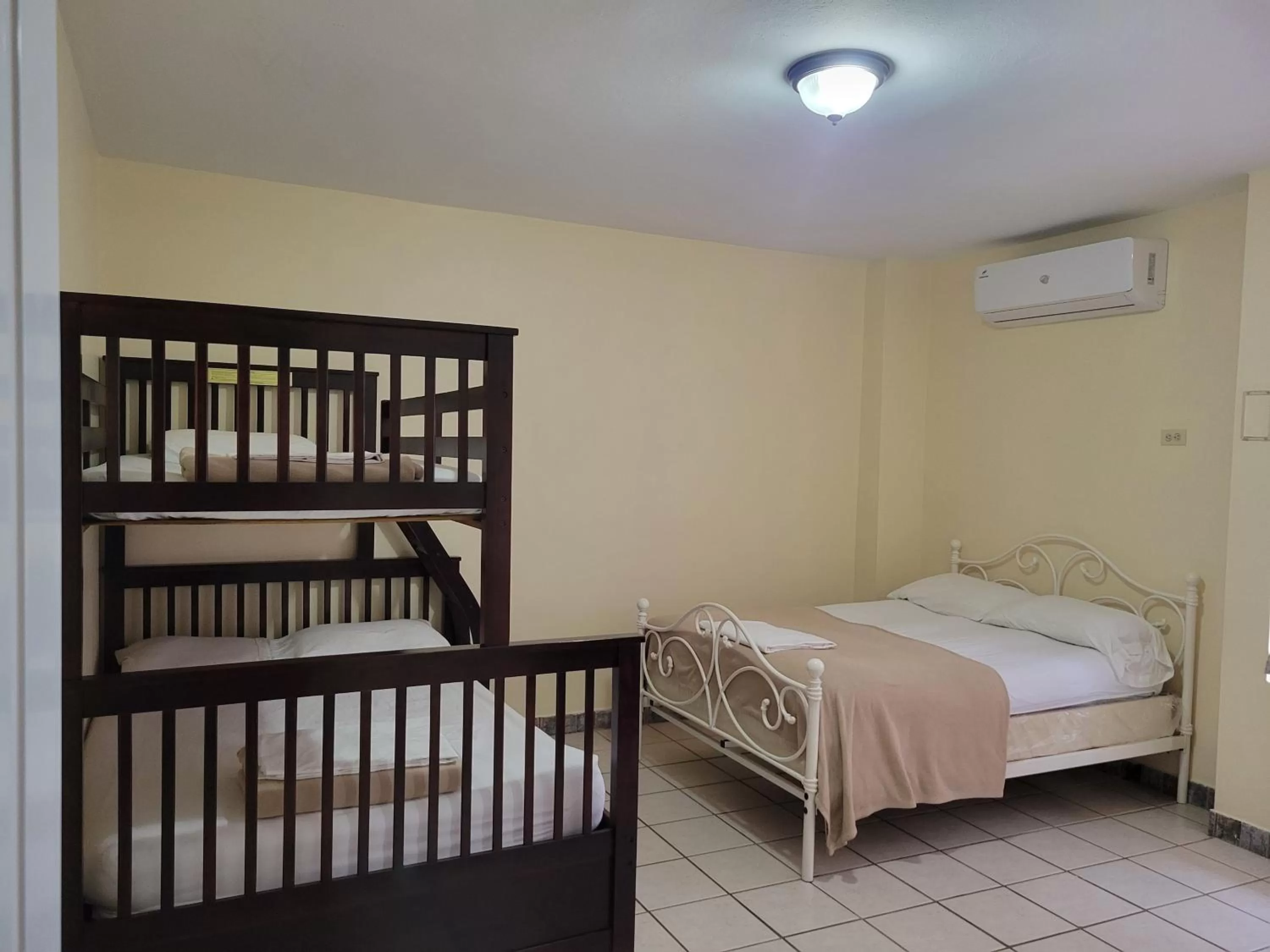 Bed in Aguada of the Seas