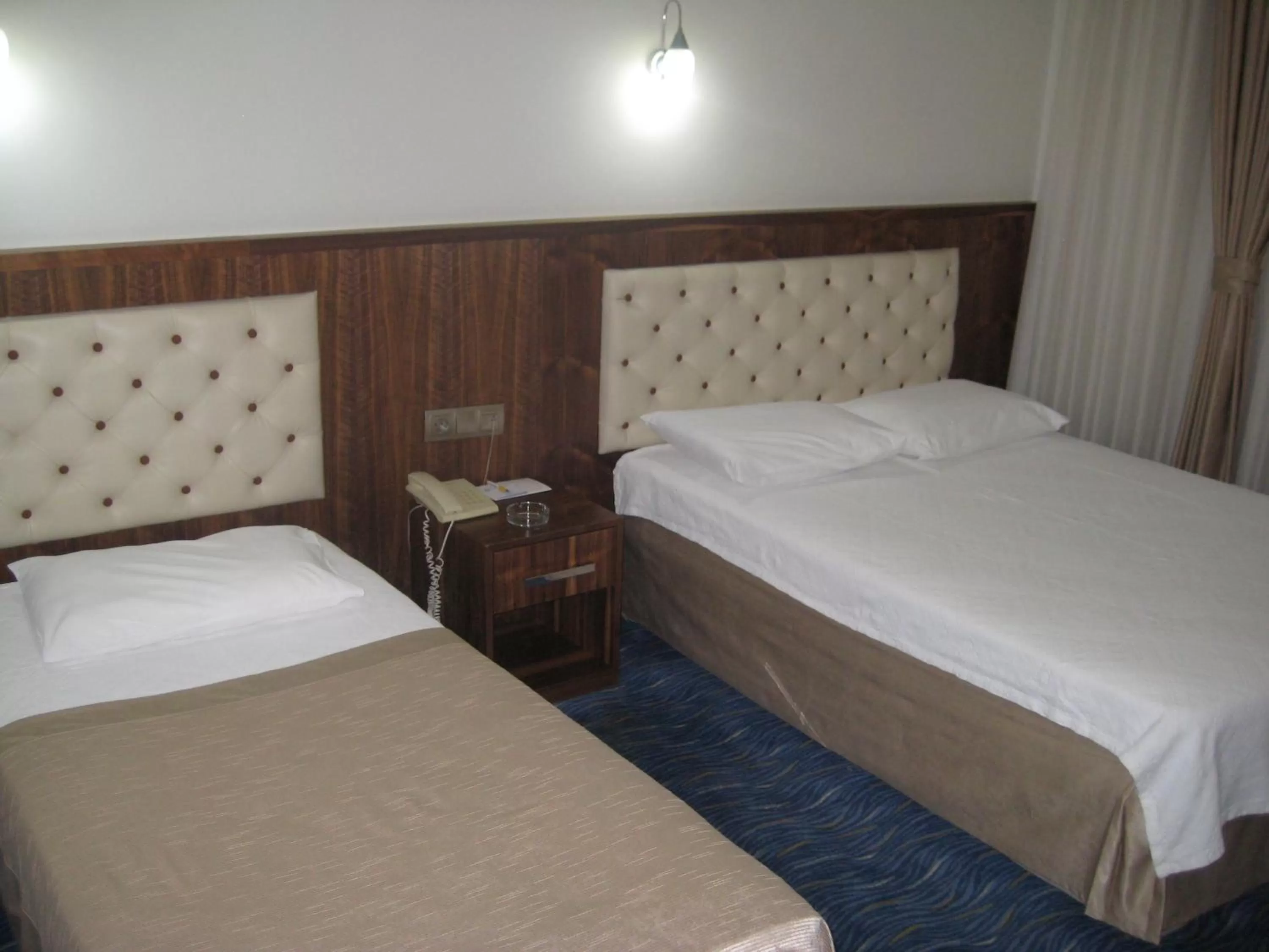 Bedroom, Bed in Miroglu Hotel