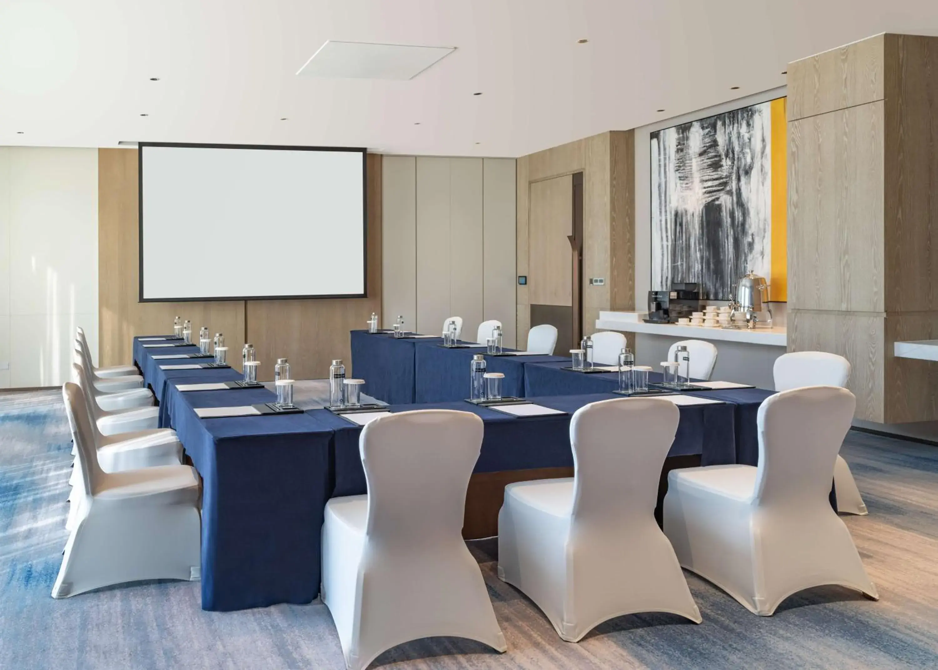 Meeting/conference room in Hilton Shenzhen World Exhibition & Convention Center