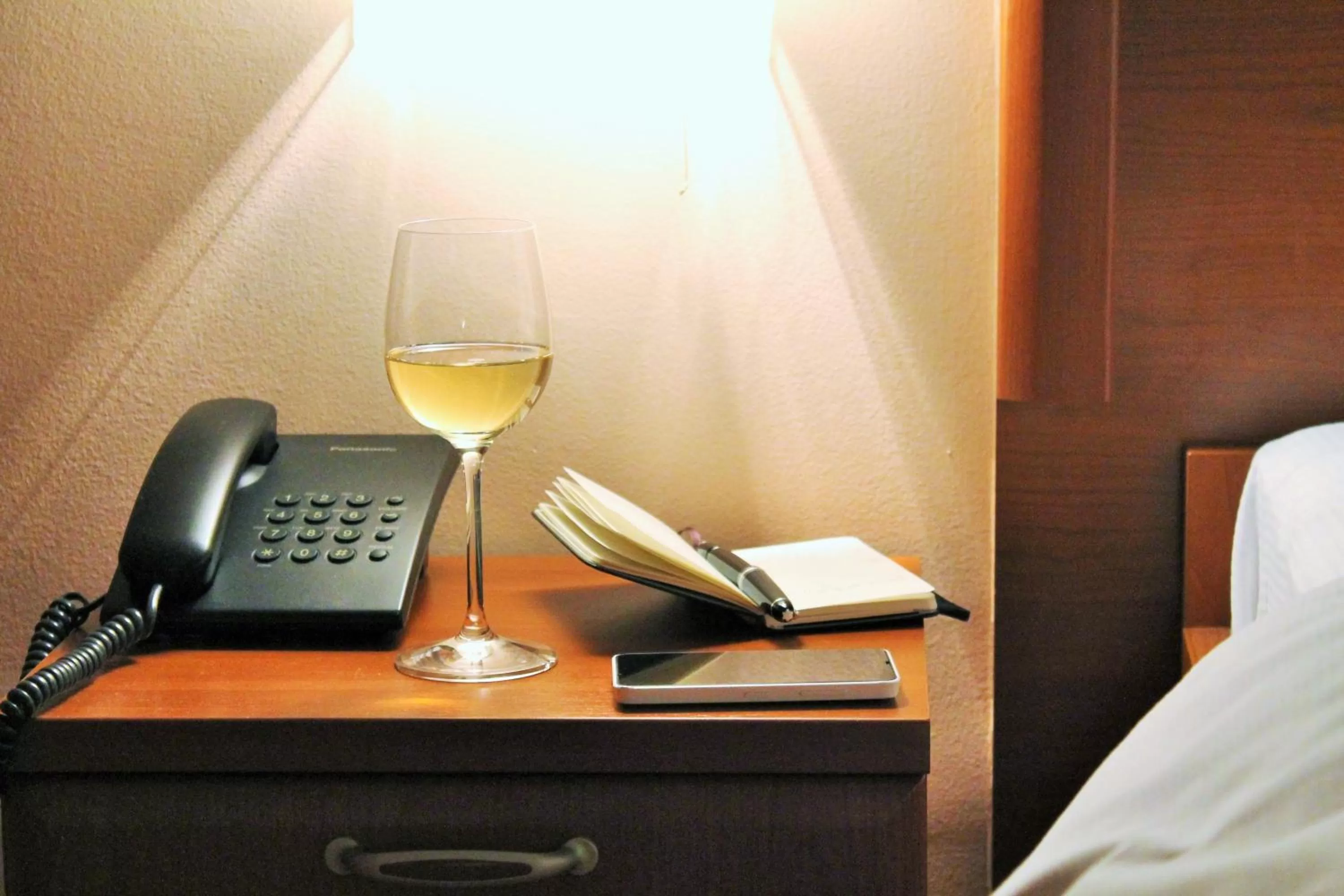 TV and multimedia, Bed in Hotel Rex