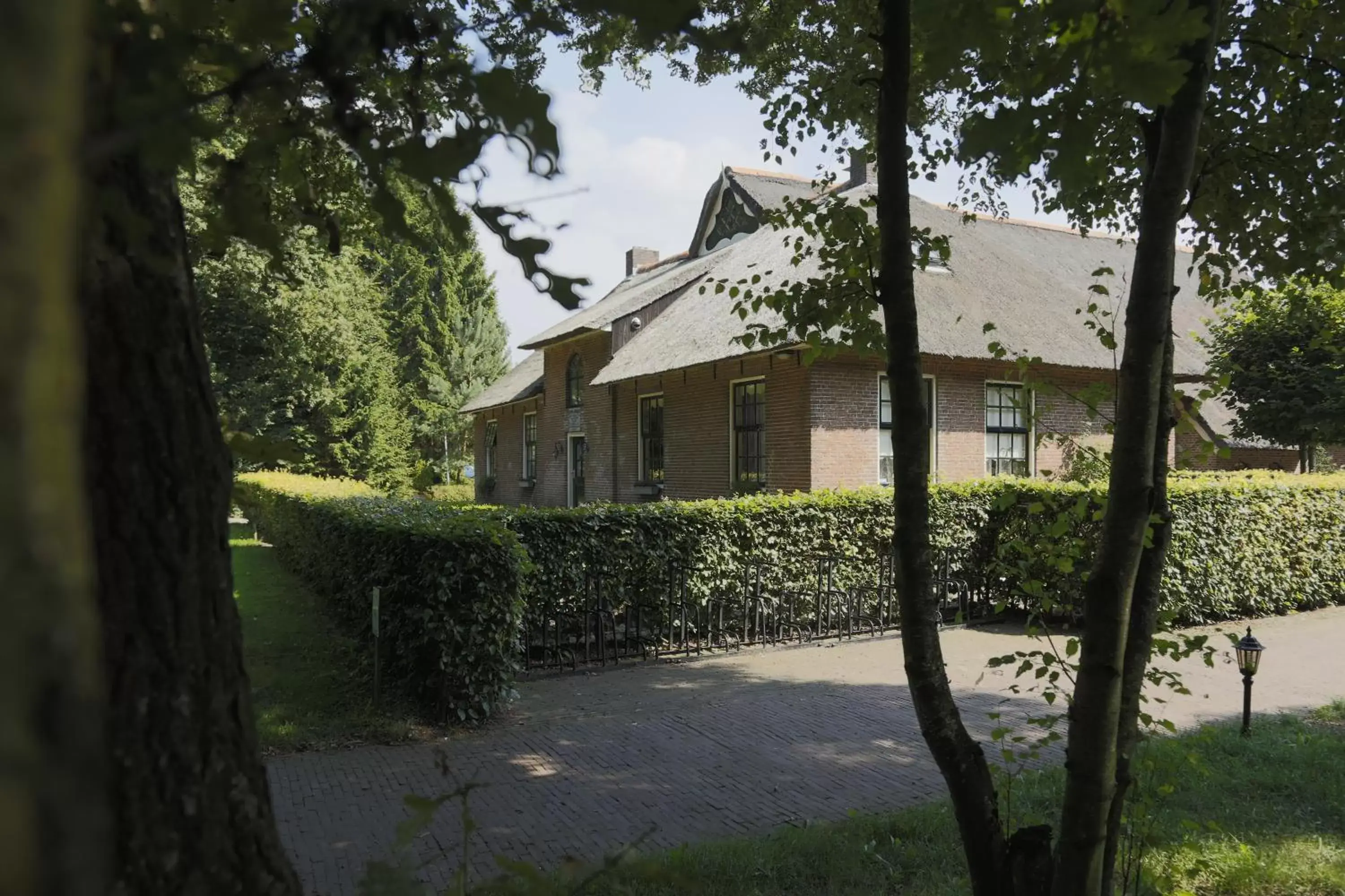 Facade/entrance, Property Building in Landhotel Diever