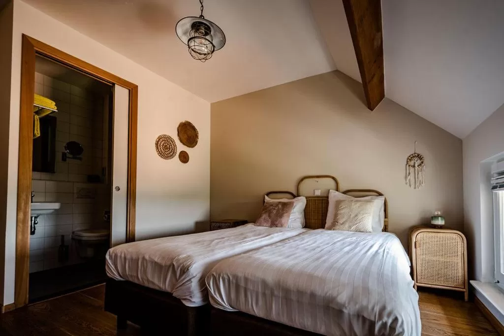 Bed in TinyParks Cast Away