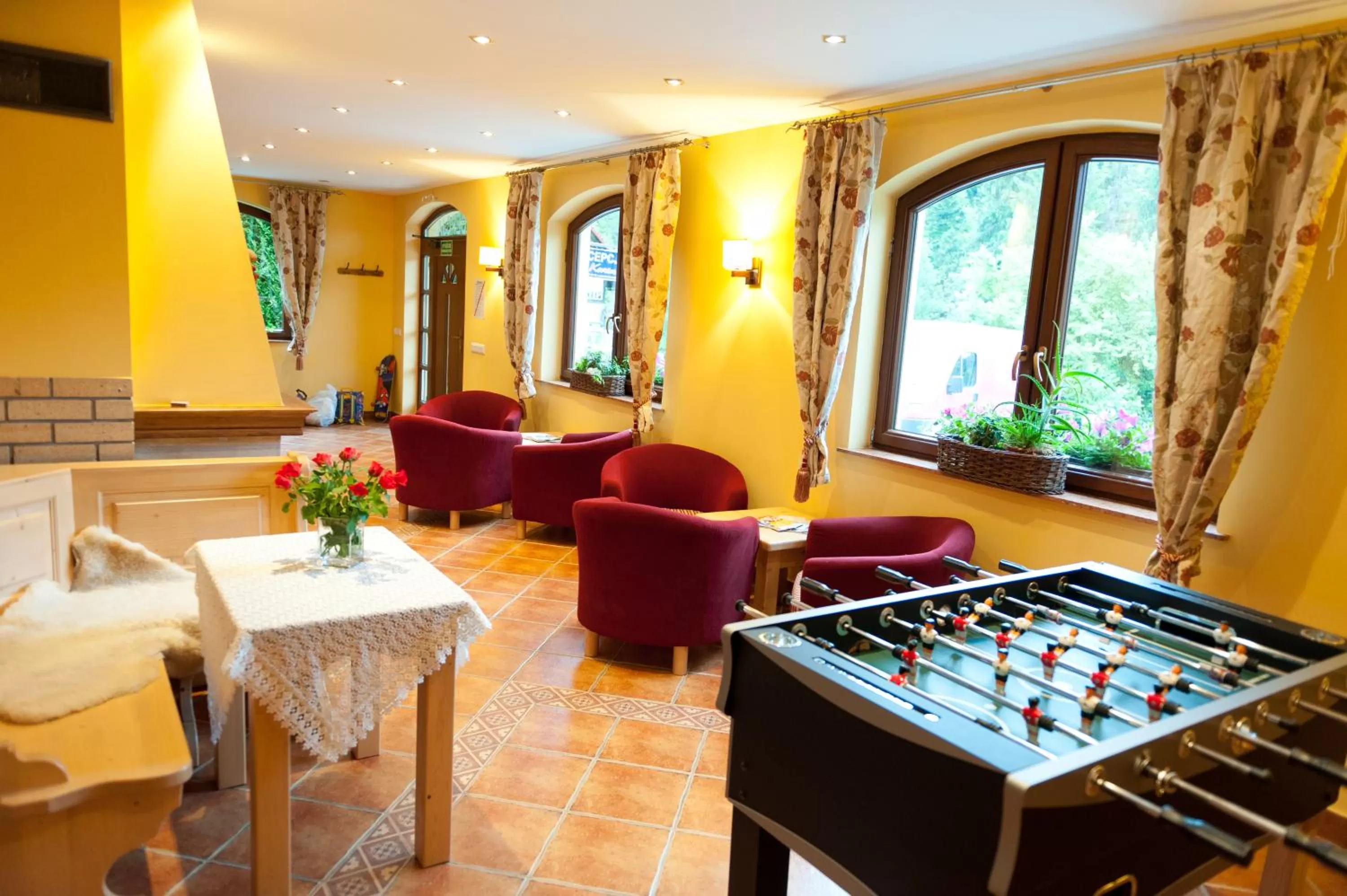 Area and facilities in Karina