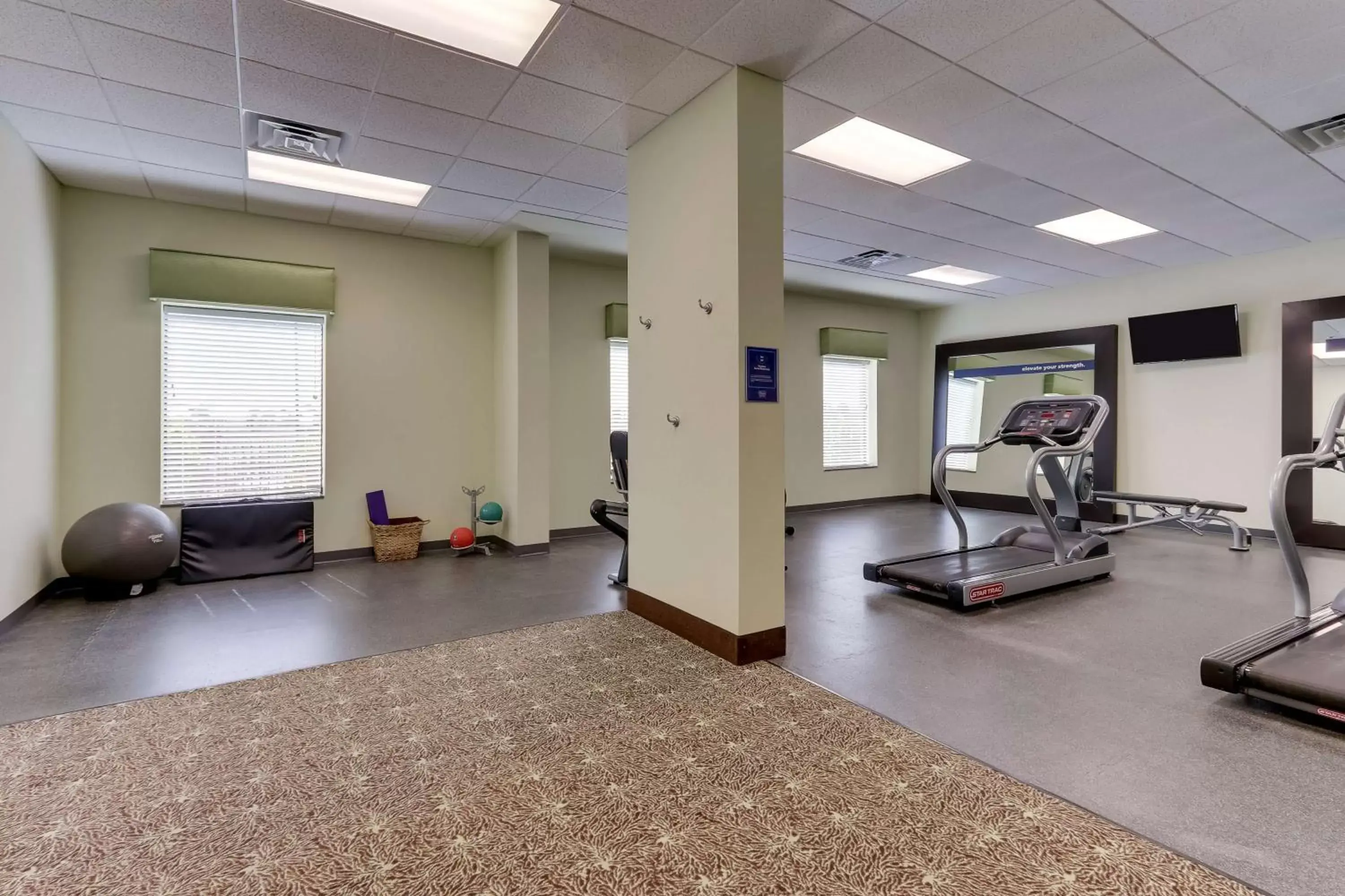 Fitness centre/facilities in Hampton Inn and Suites Swansboro Near Camp Lejeune Fitness centre/facilities in Hampton Inn and Suites Swansboro Near Camp Lejeune