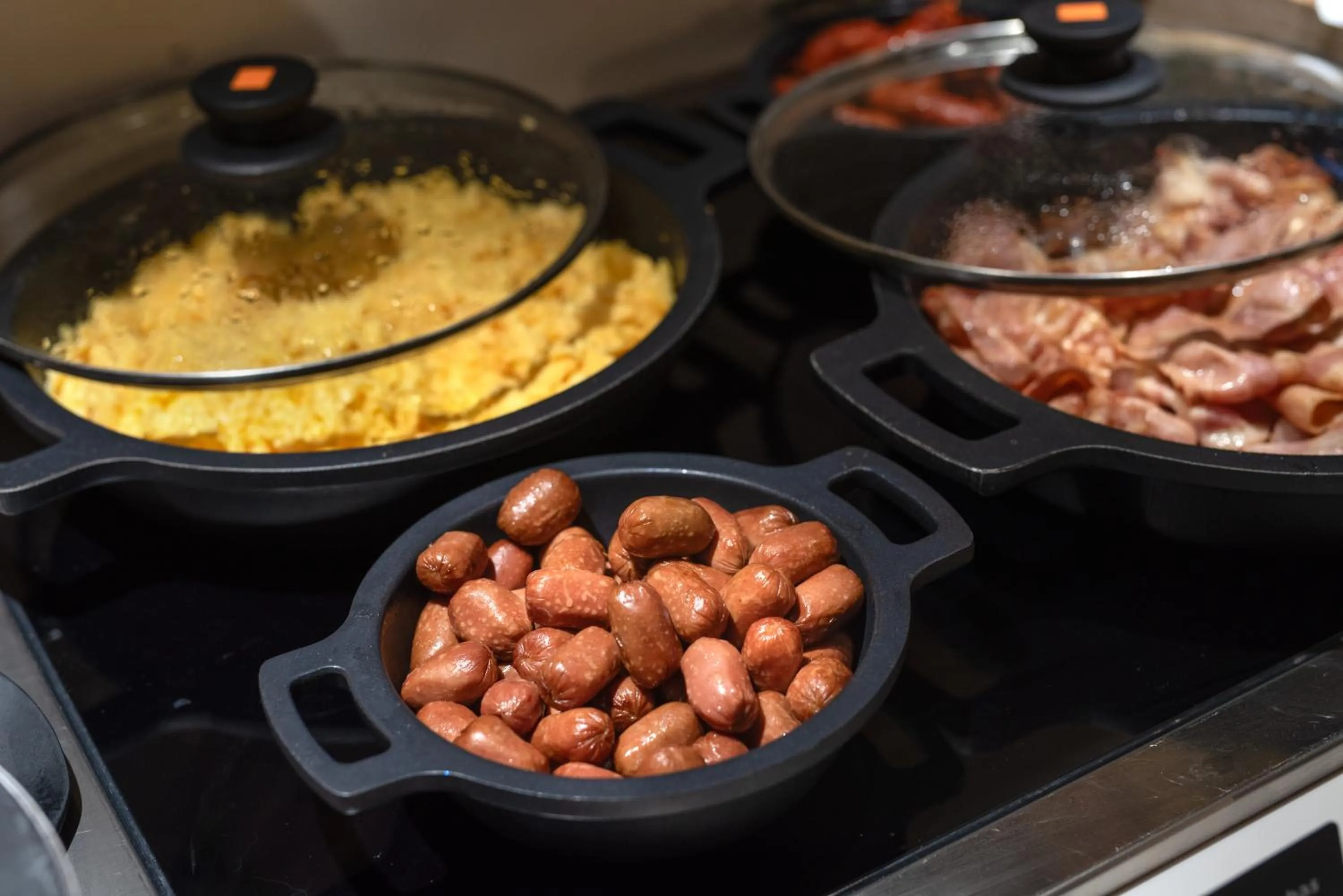 Buffet breakfast in Hotel Bed4U Pamplona