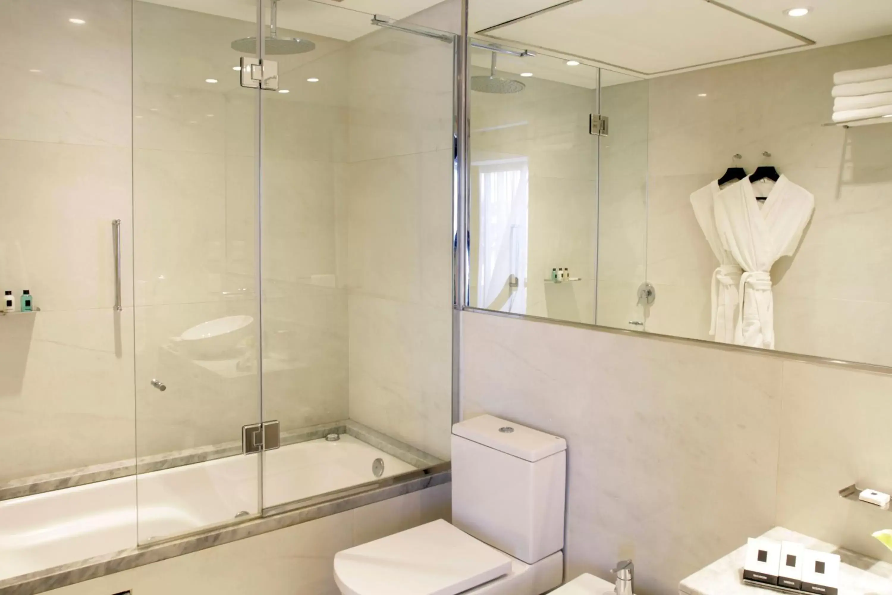 Toilet, Bathroom in Palo Santo Hotel