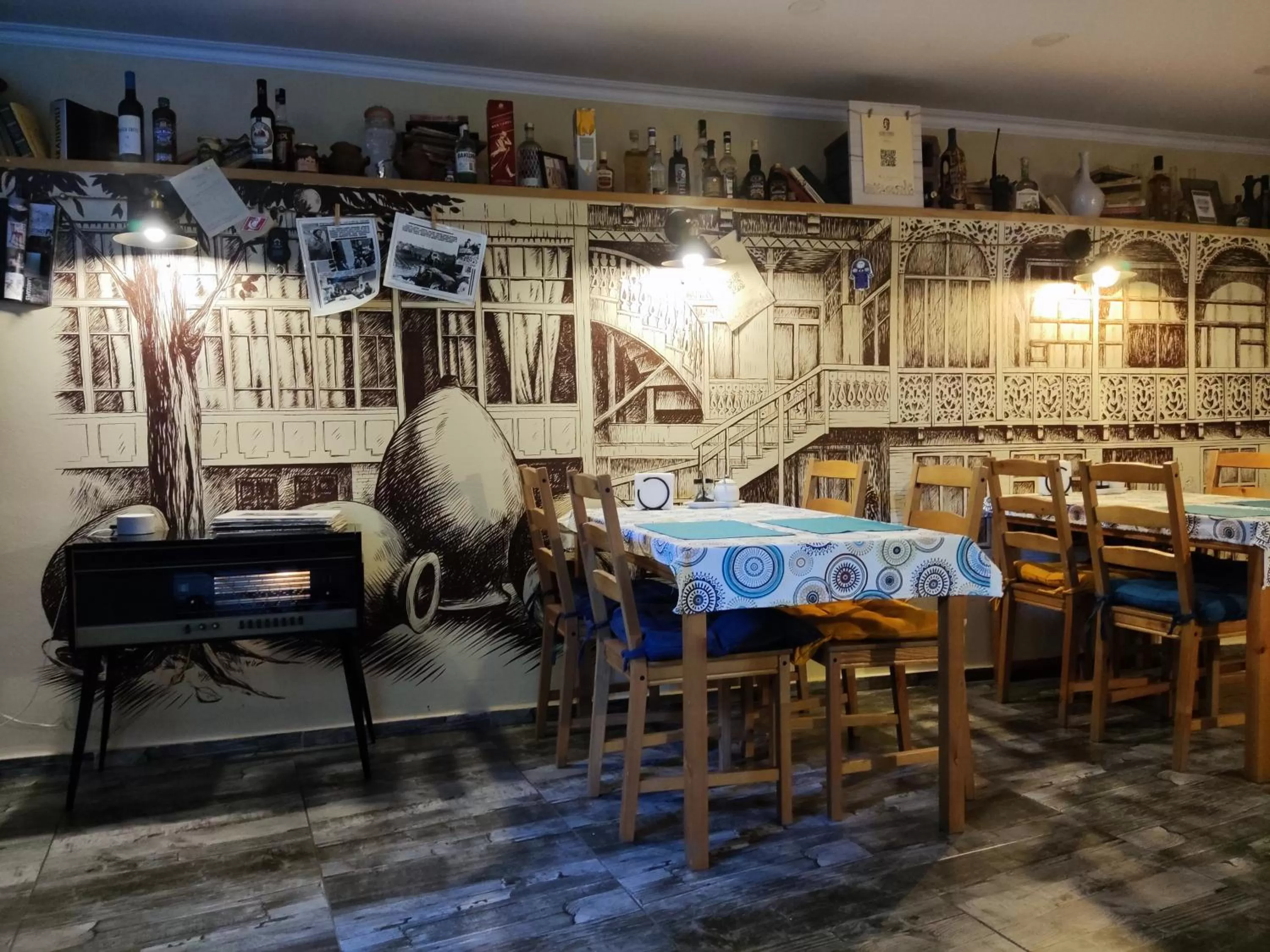 Restaurant/places to eat in Gvino Minda