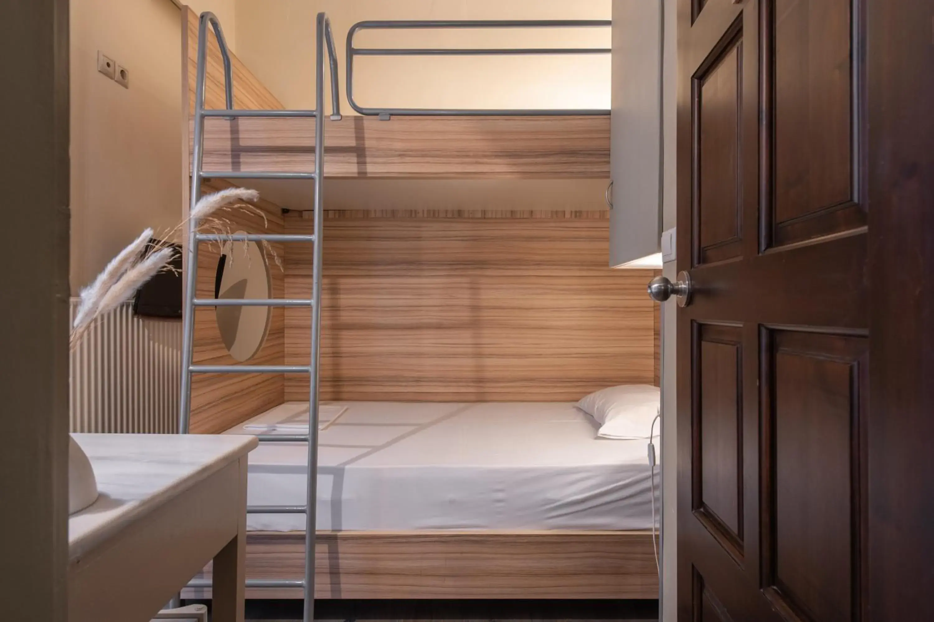 Bunk Bed in Yria Hotel