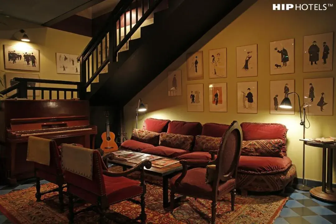 Lobby or reception, Seating Area in Hôtel Ville d'Hiver