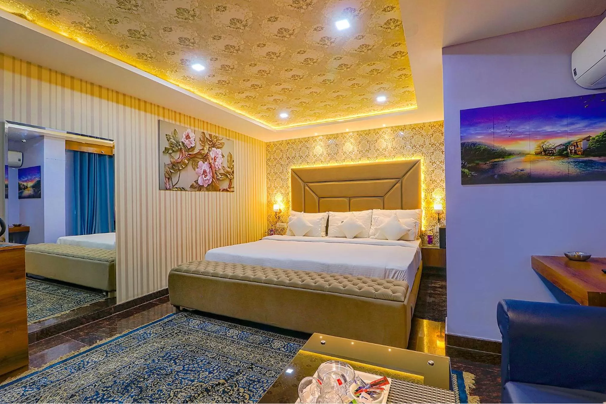 Photo of the whole room, Bed in FabHotel Prime Z Grand