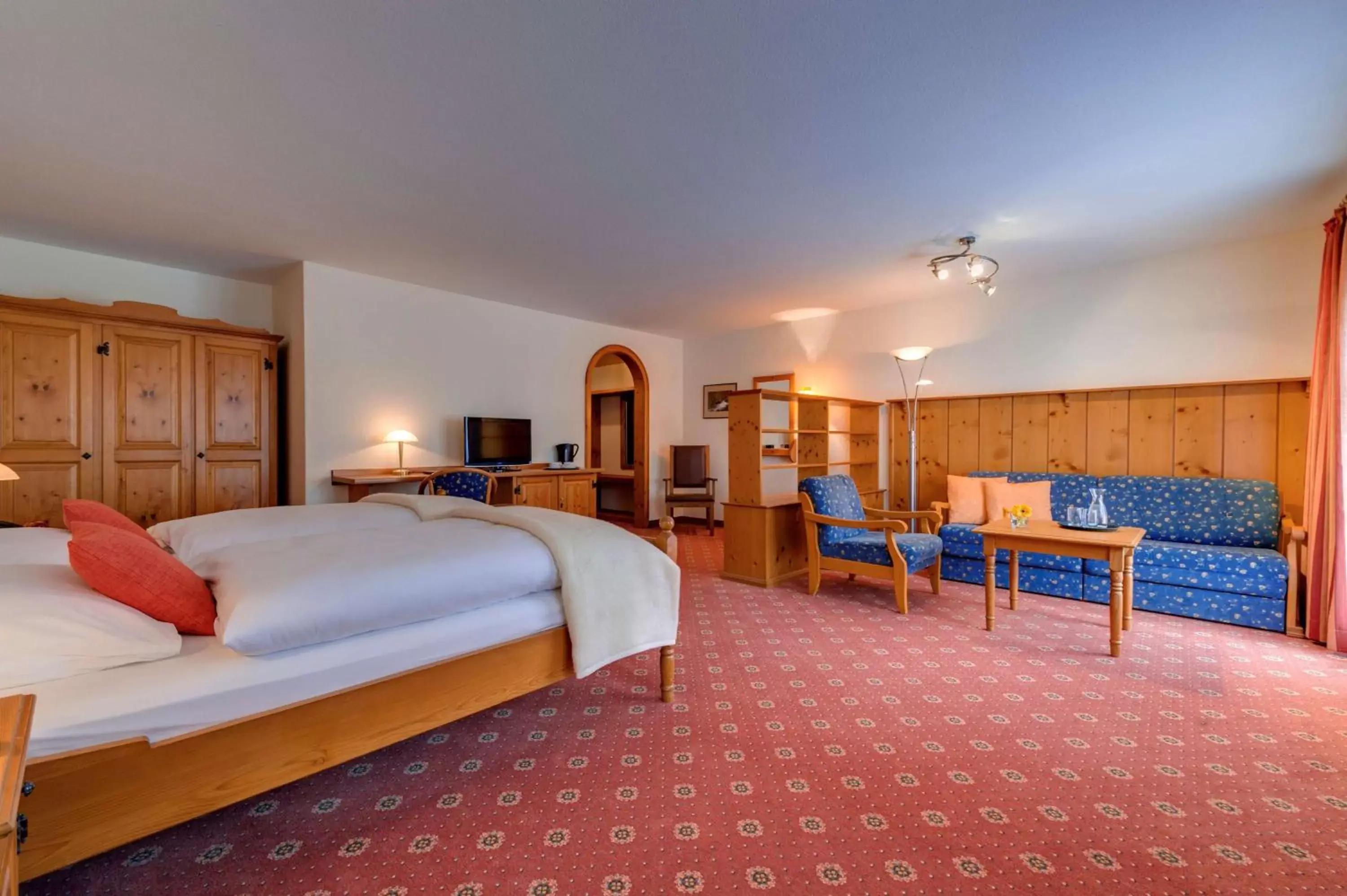 Bedroom, Bed in Hotel Hofgut Sternen