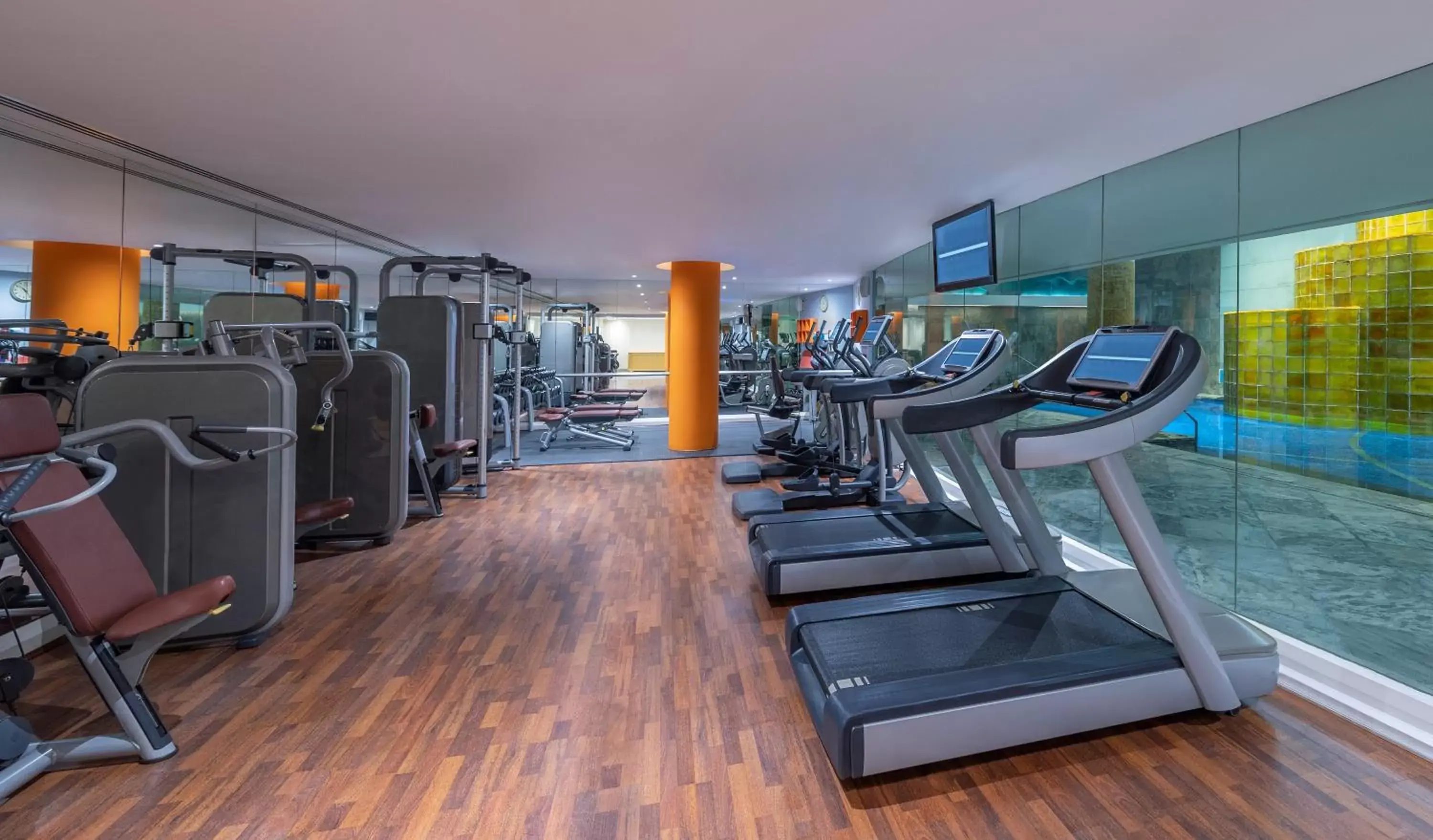 Fitness centre/facilities, Fitness Center/Facilities in Al Faisaliah Hotel, Riyadh