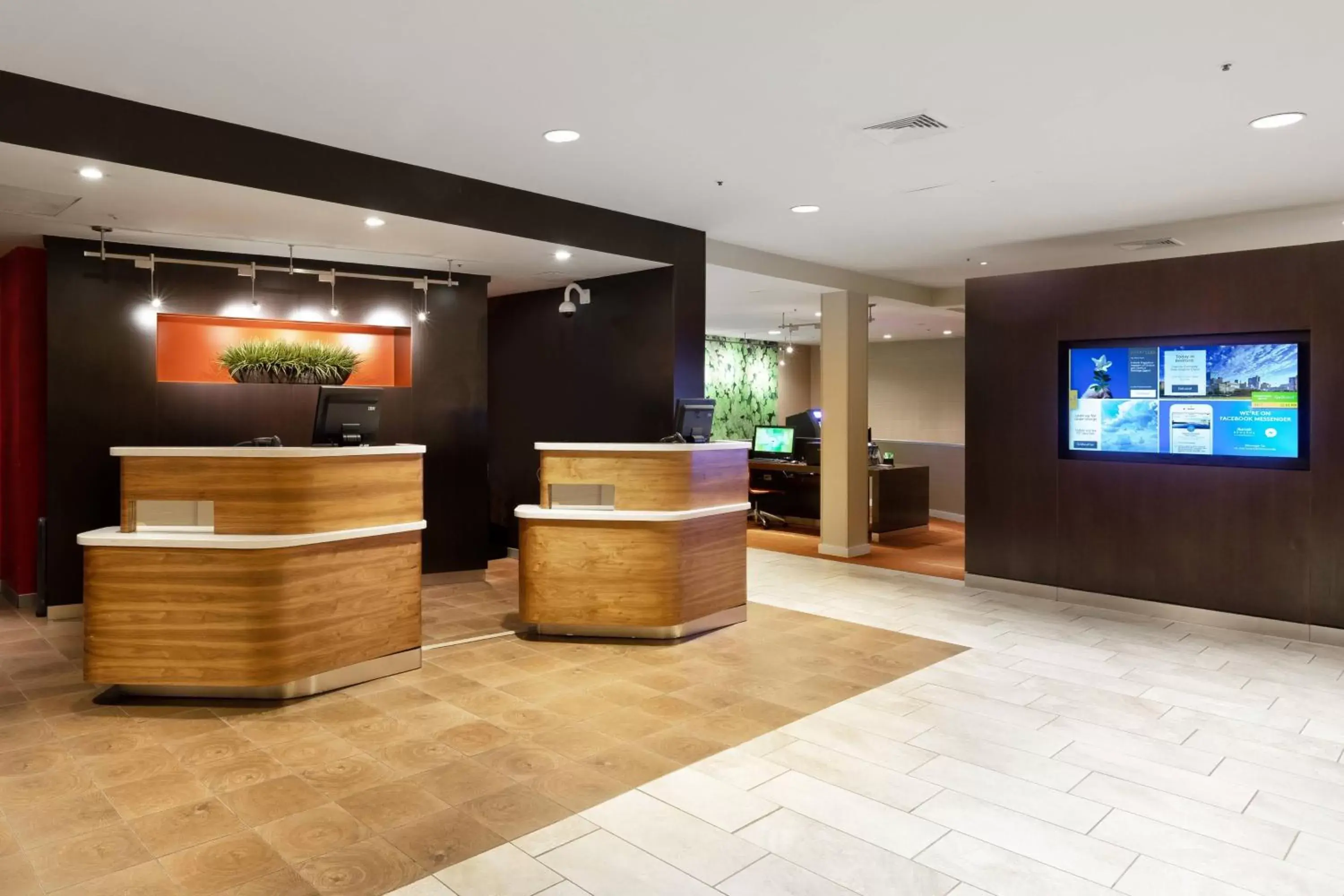 Lobby or reception, Lobby/Reception in Courtyard by Marriott Dallas-Fort Worth/Bedford