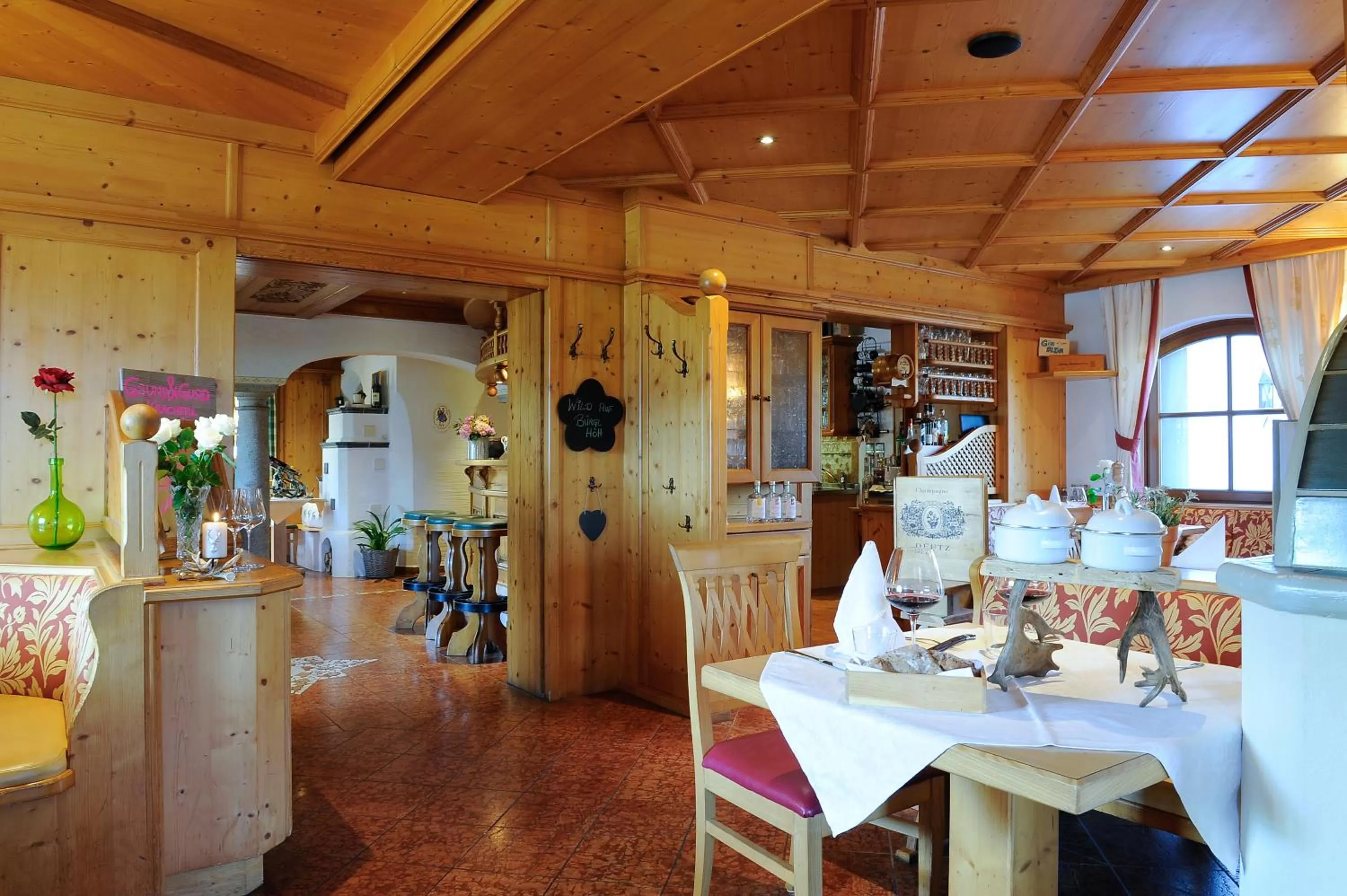 Lunch in Hotel und Alpen Apartments - Bürglhöh