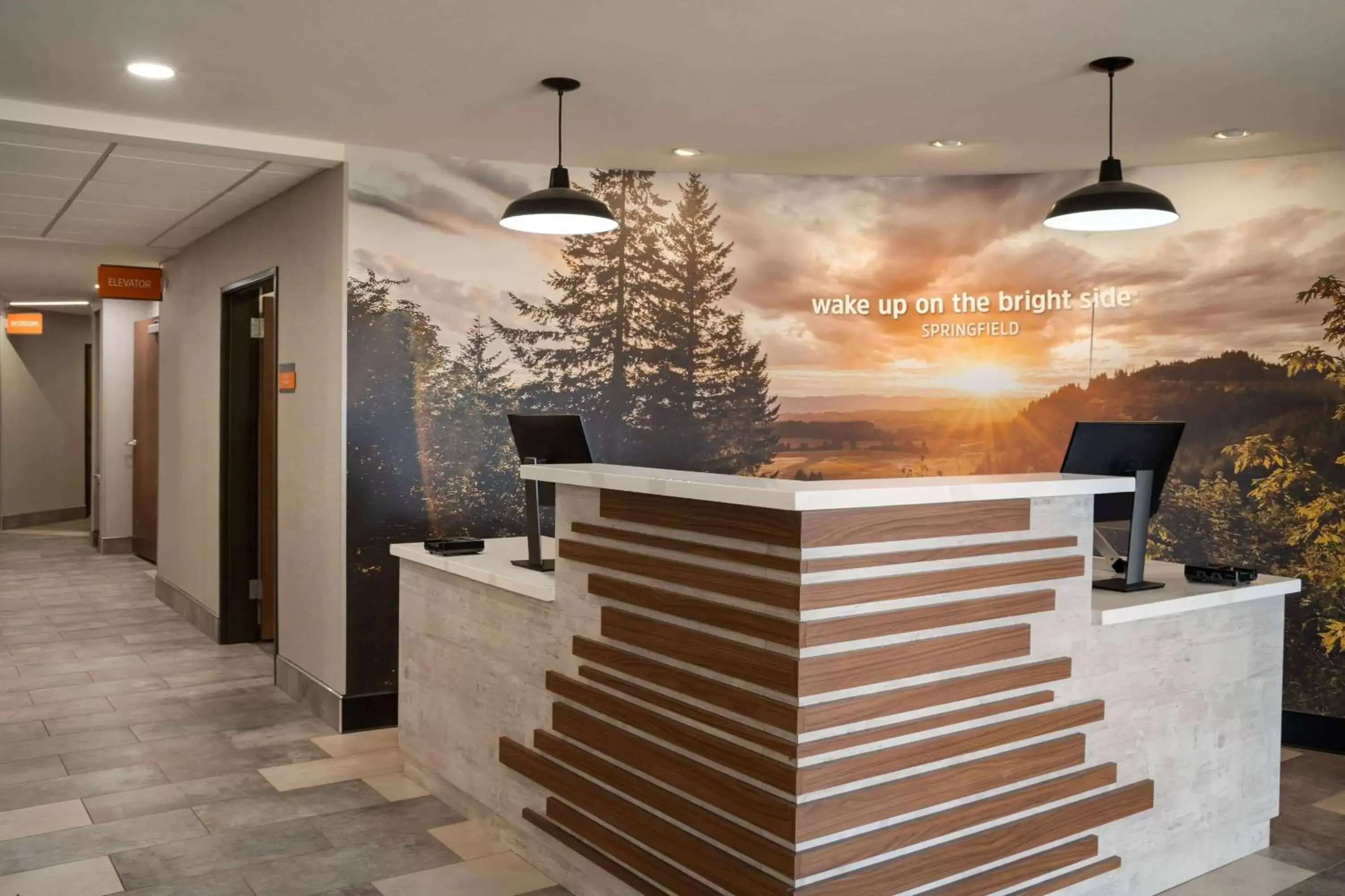 Lobby or reception in La Quinta Inn & Suites by Wyndham Springfield