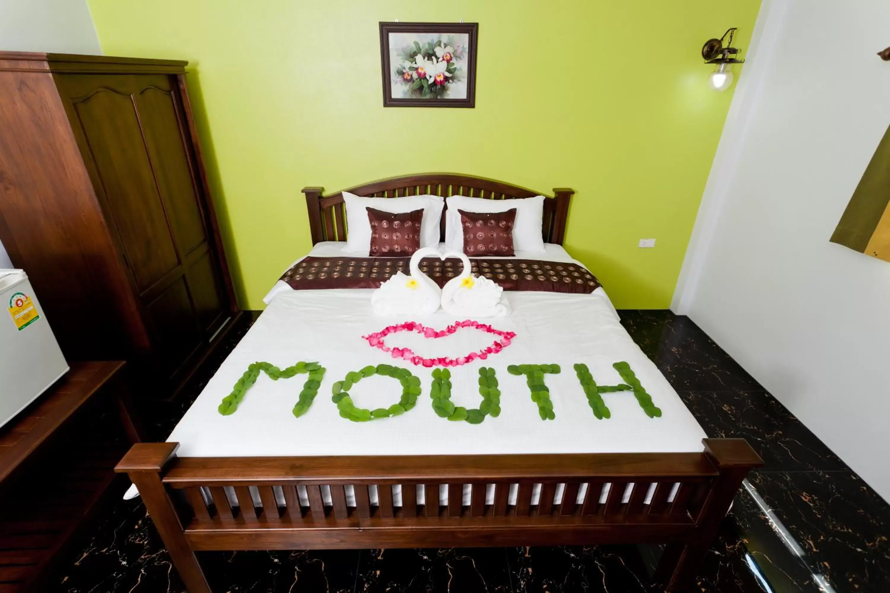 Bedroom, Bed in The Mouth Resort - SHA Extra Plus