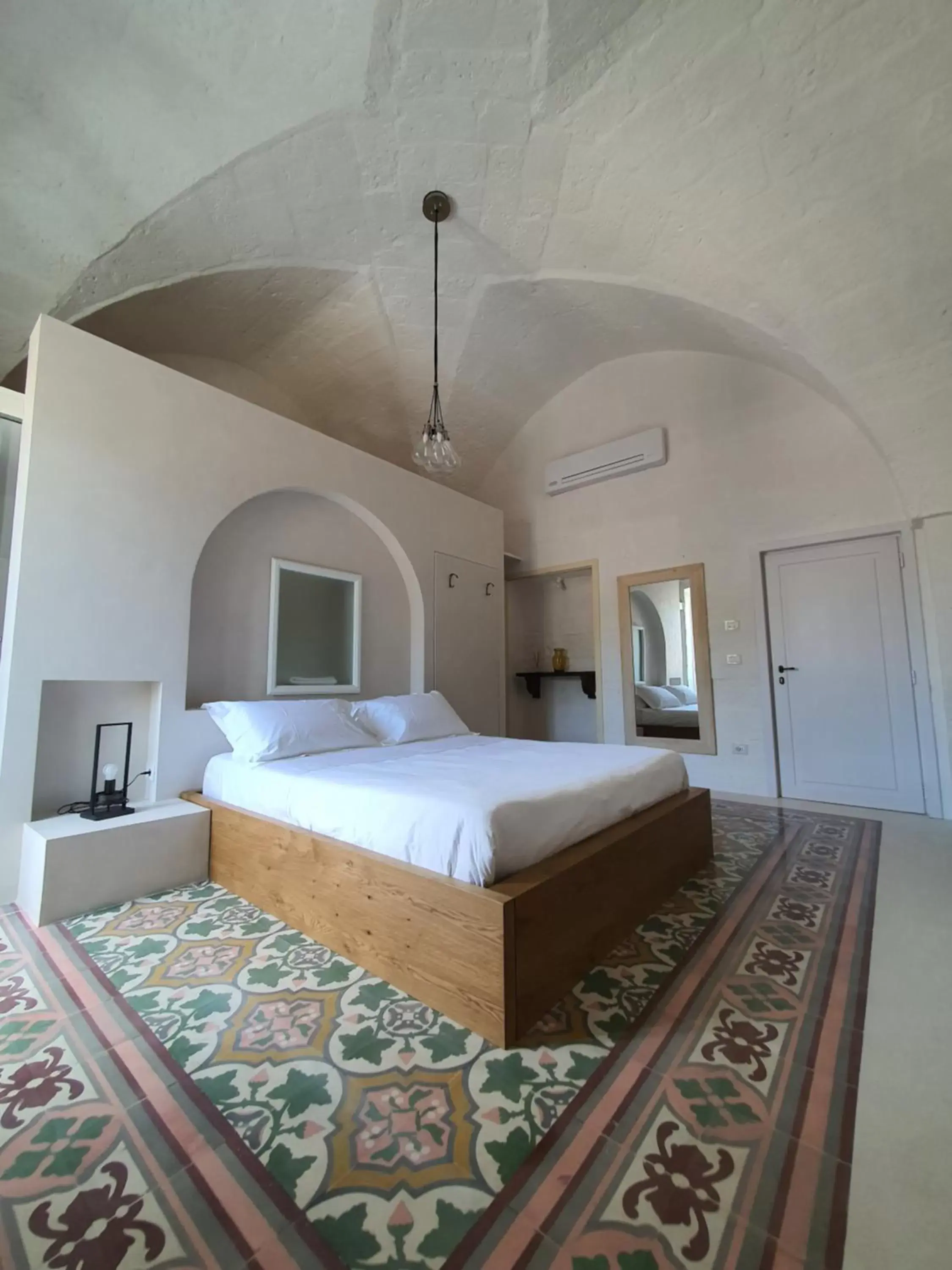 Photo of the whole room, Bed in AL PALAZZO La Dimora by Apulia Hospitality