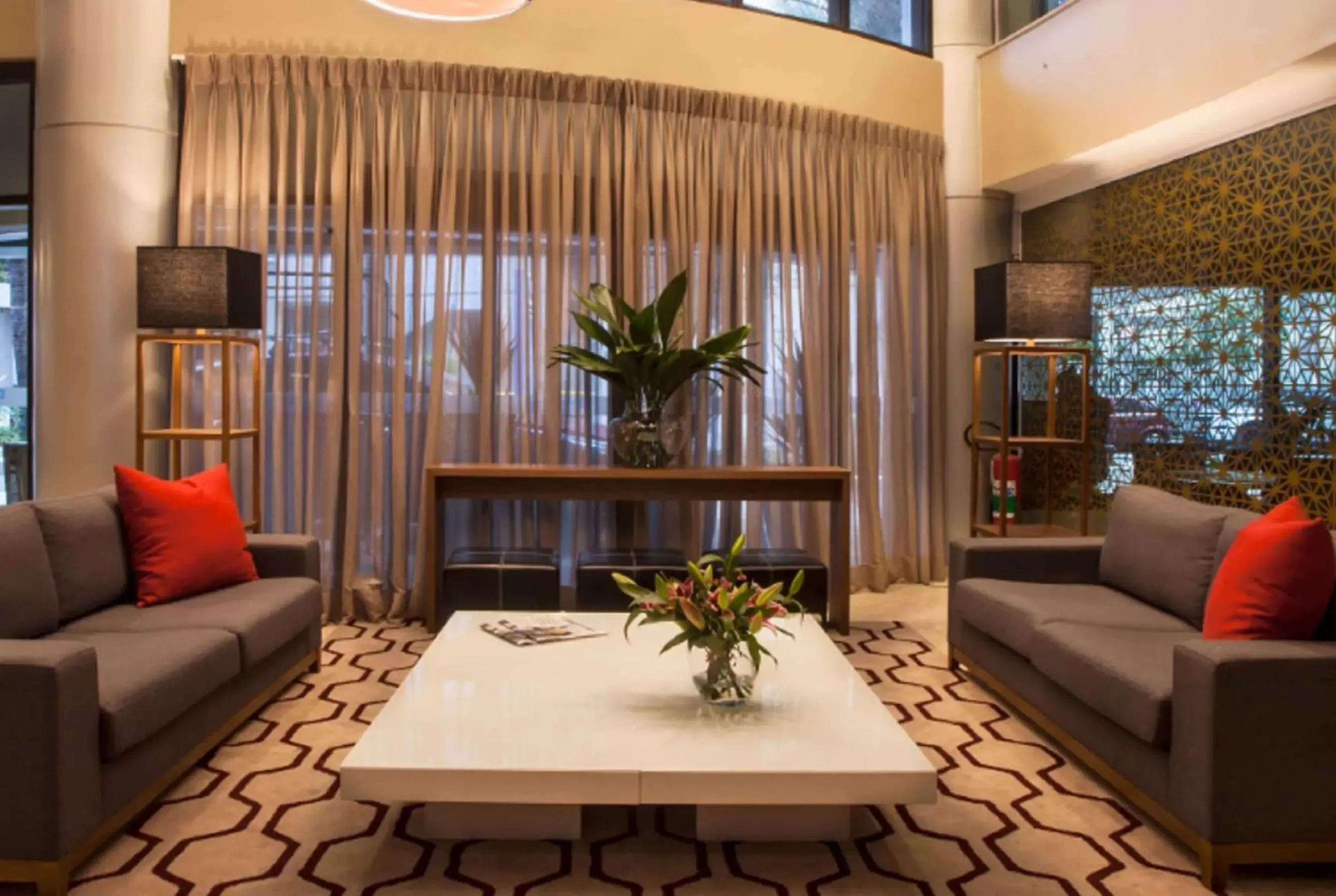 Lobby or reception, Seating Area in Wyndham São Paulo Berrini