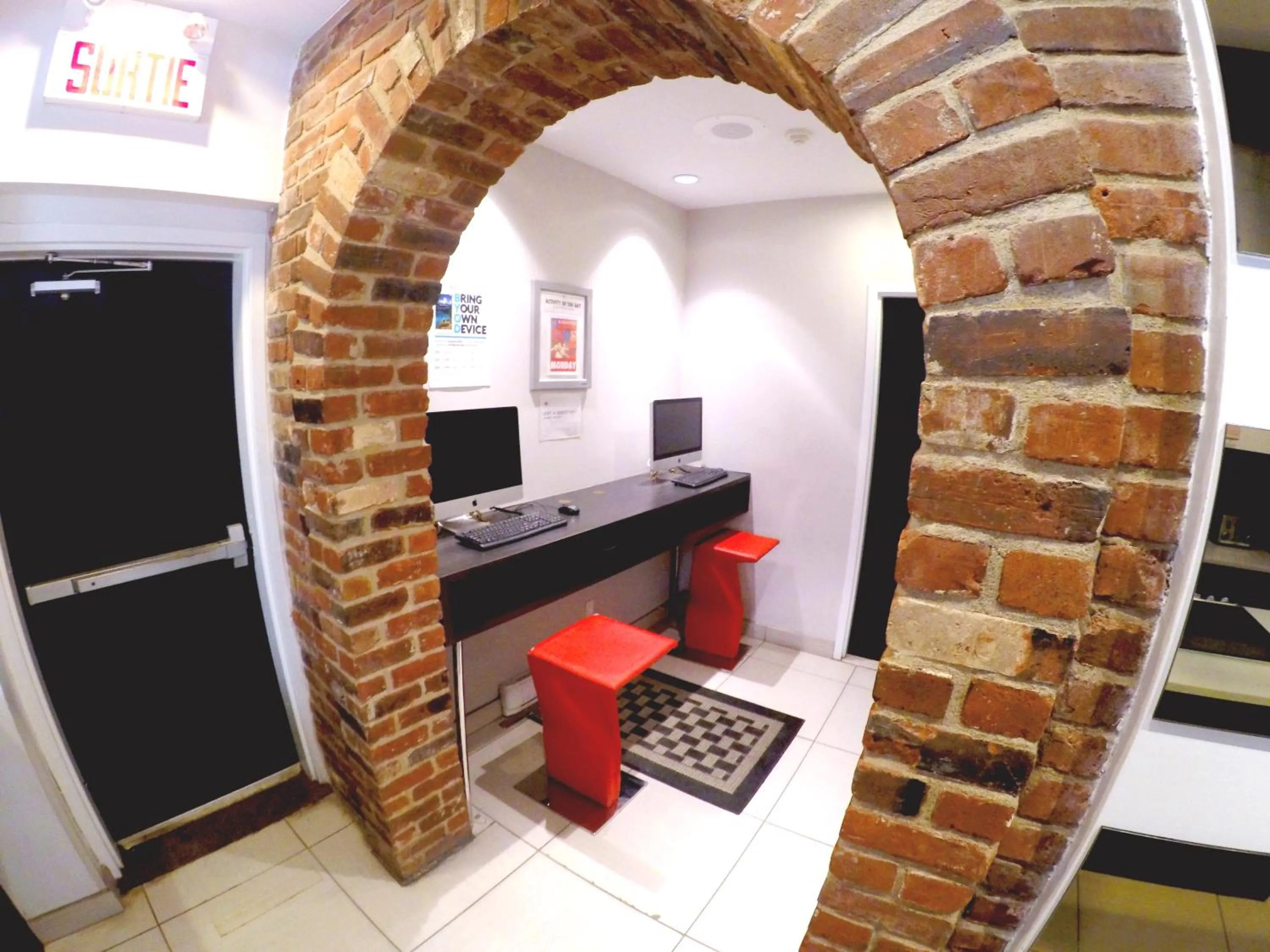 Entertainment in M Montreal Hostel