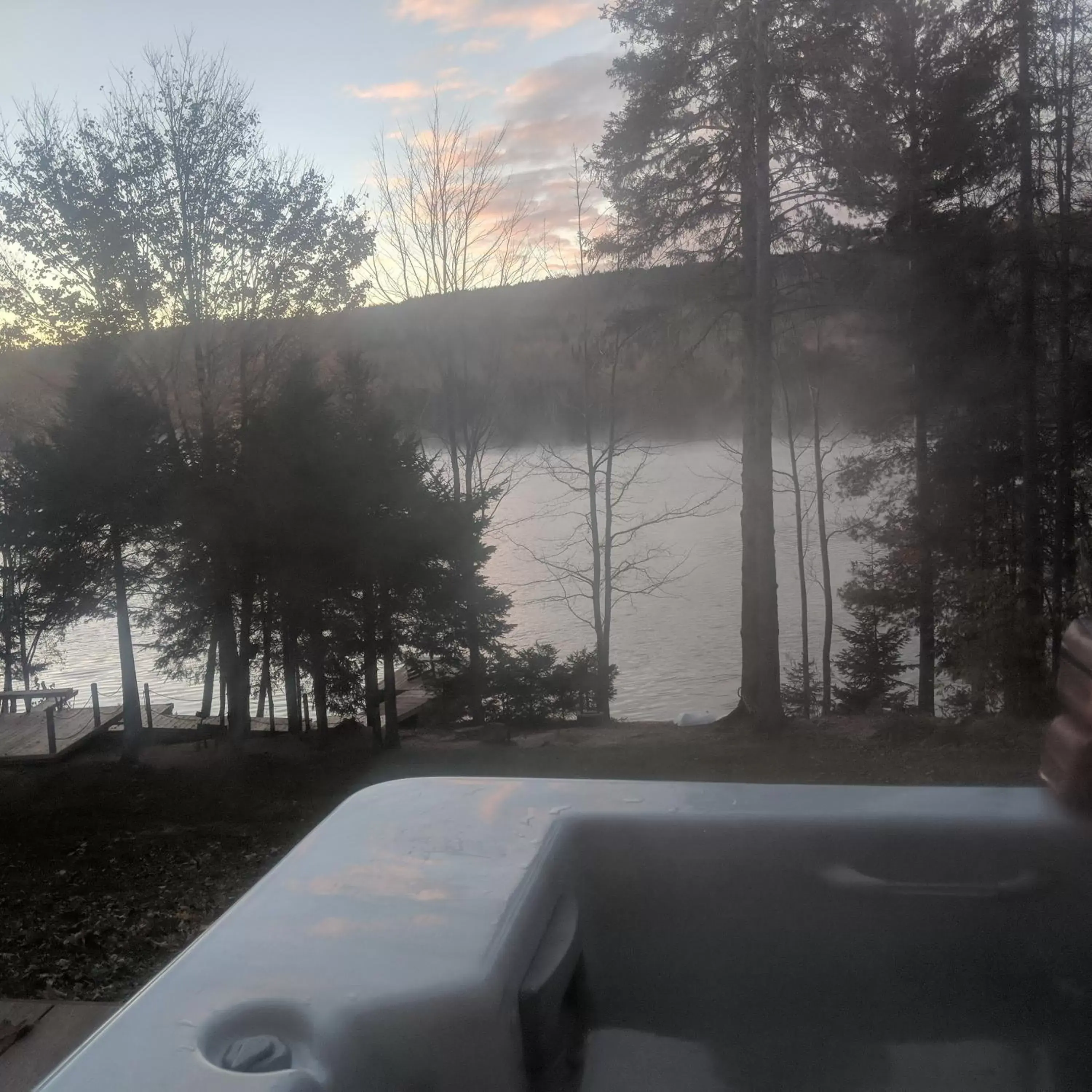 Hot Tub, Winter in Strong Timbers BnB