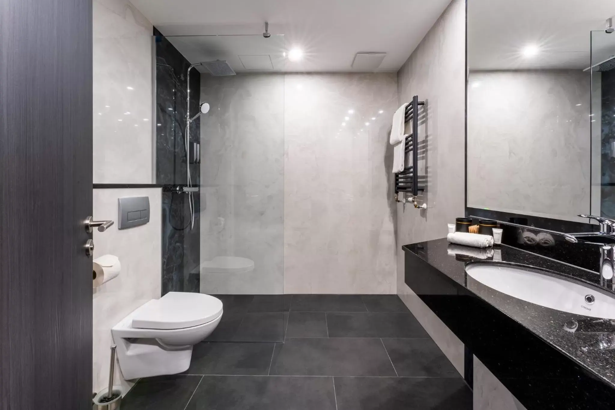Bathroom in PLAZA Premium Schwerin Sure Hotel Collection by Best Western