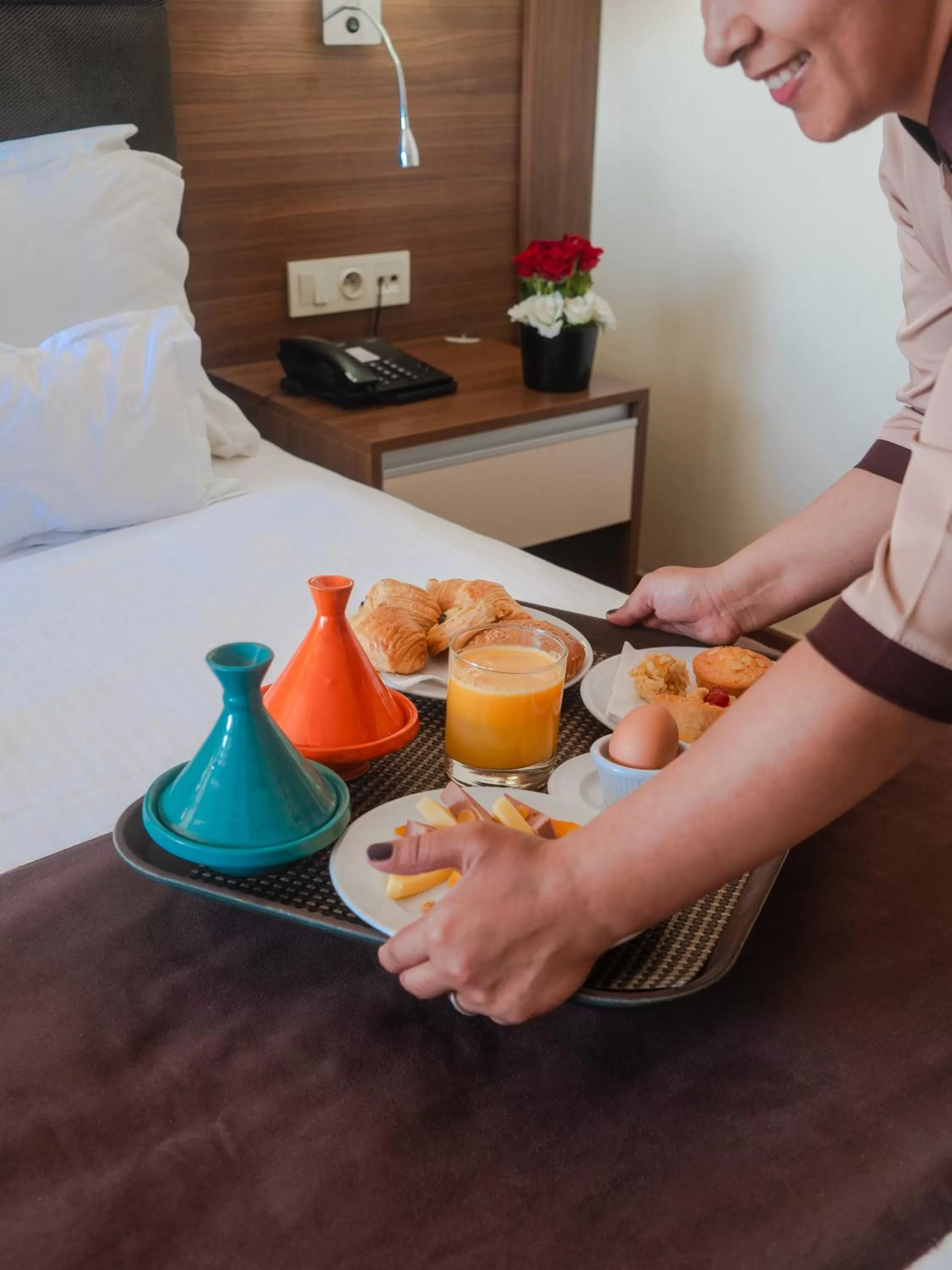 Coffee/tea facilities in Kenzi Basma