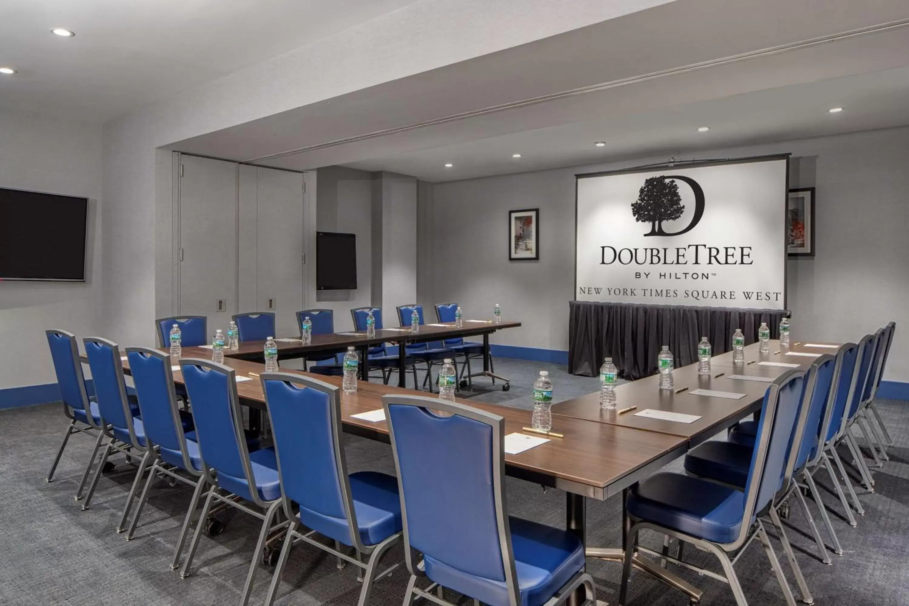 Meeting/conference room in Doubletree By Hilton New York Times Square West