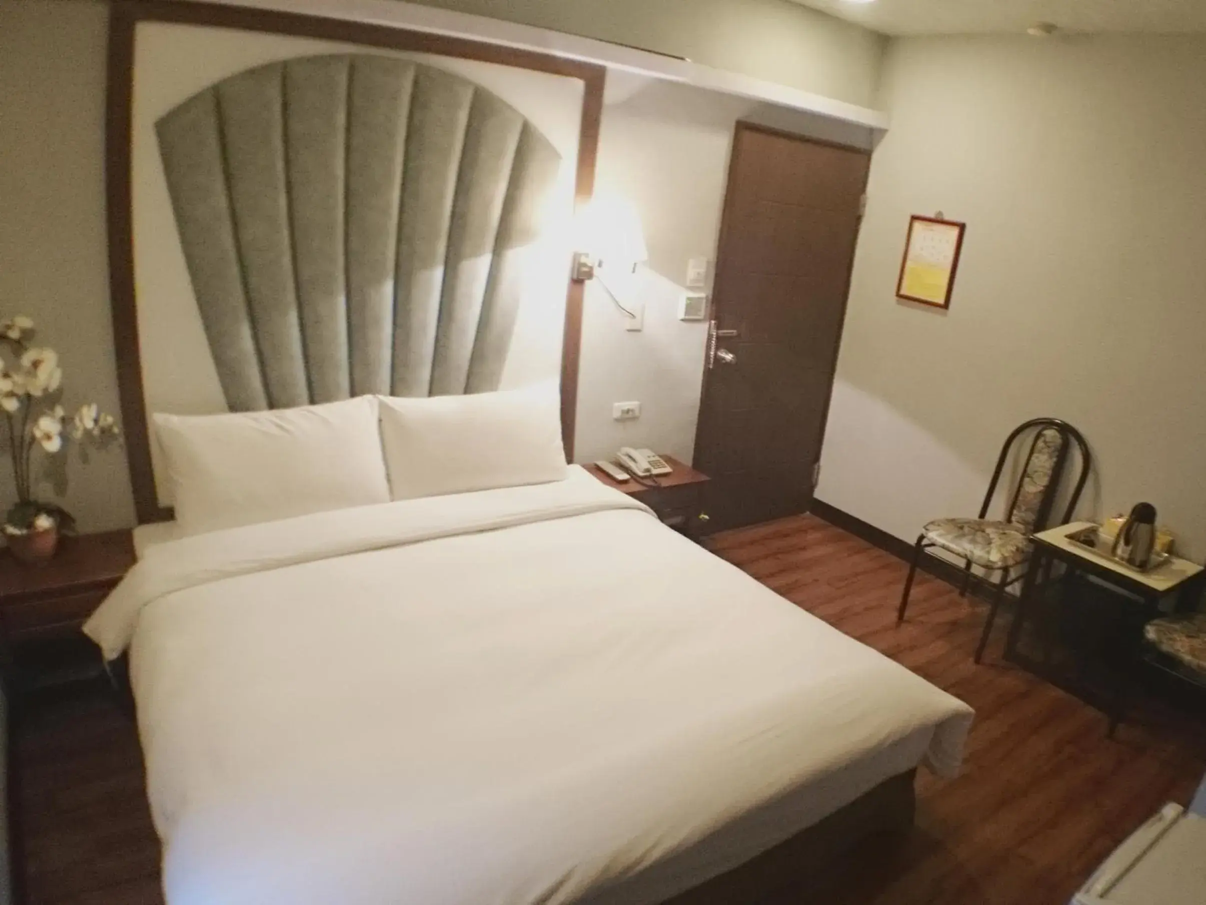 Photo of the whole room, Bed in Fu Chia Hotel