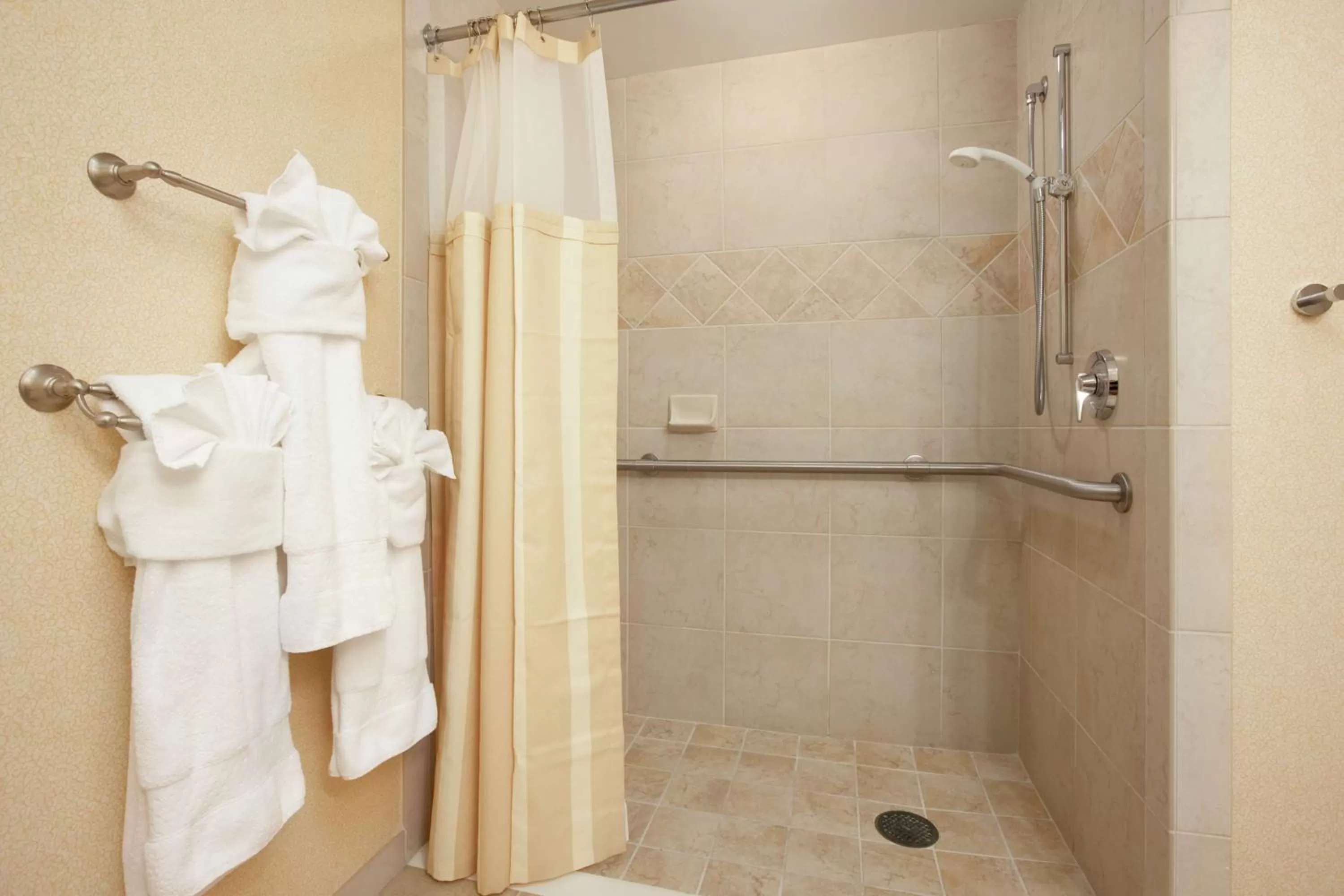 Bathroom in Hilton Raleigh North Hills