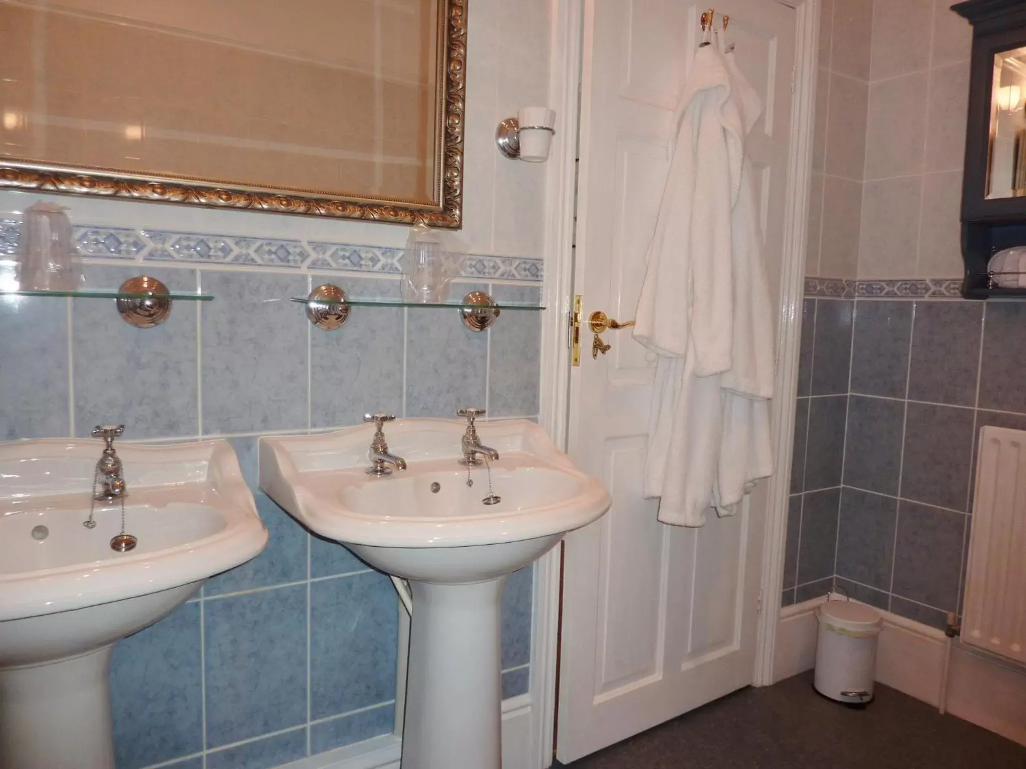 Bathroom in The Manse B&B